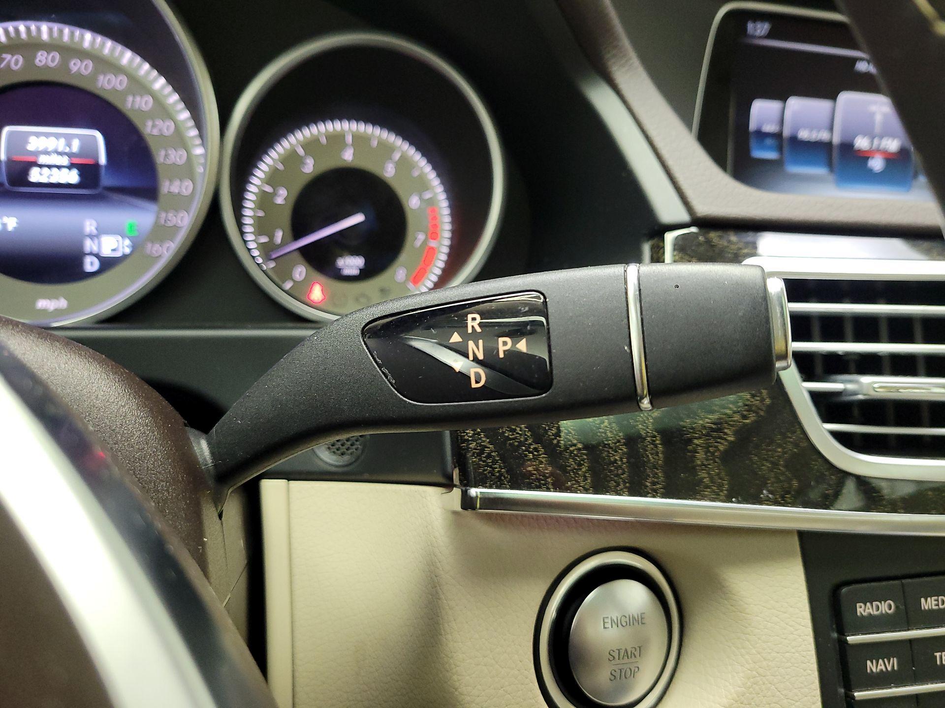 Thumbnail: 2016 Mercedes-Benz E-Class - 18