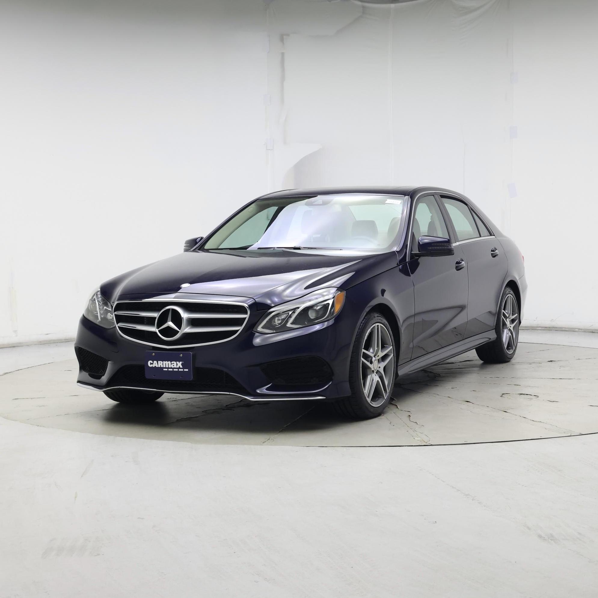 Thumbnail: 2016 Mercedes-Benz E-Class - 4