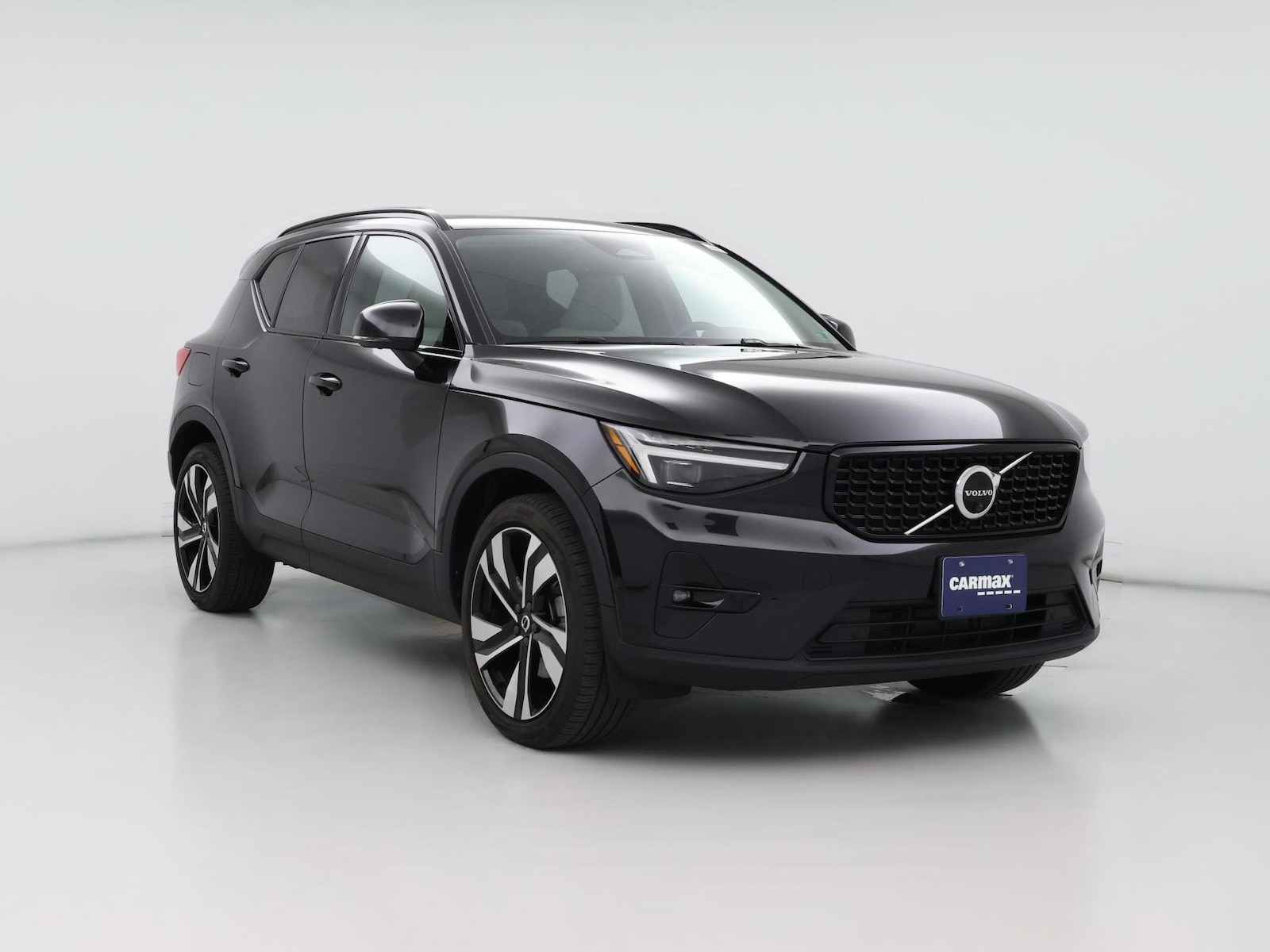 2023 Volvo XC40 Ultimate