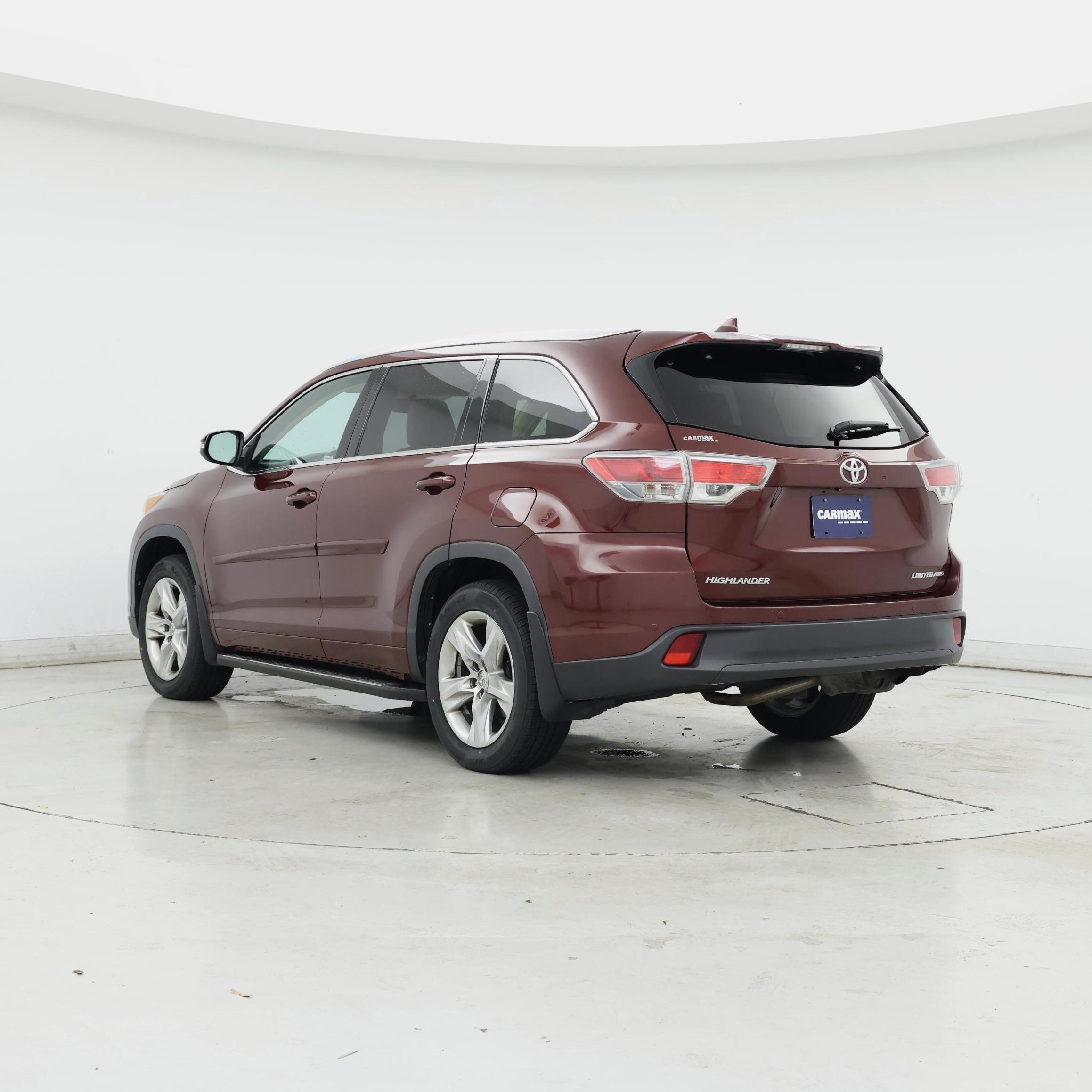Thumbnail: 2014 Toyota Highlander - 2