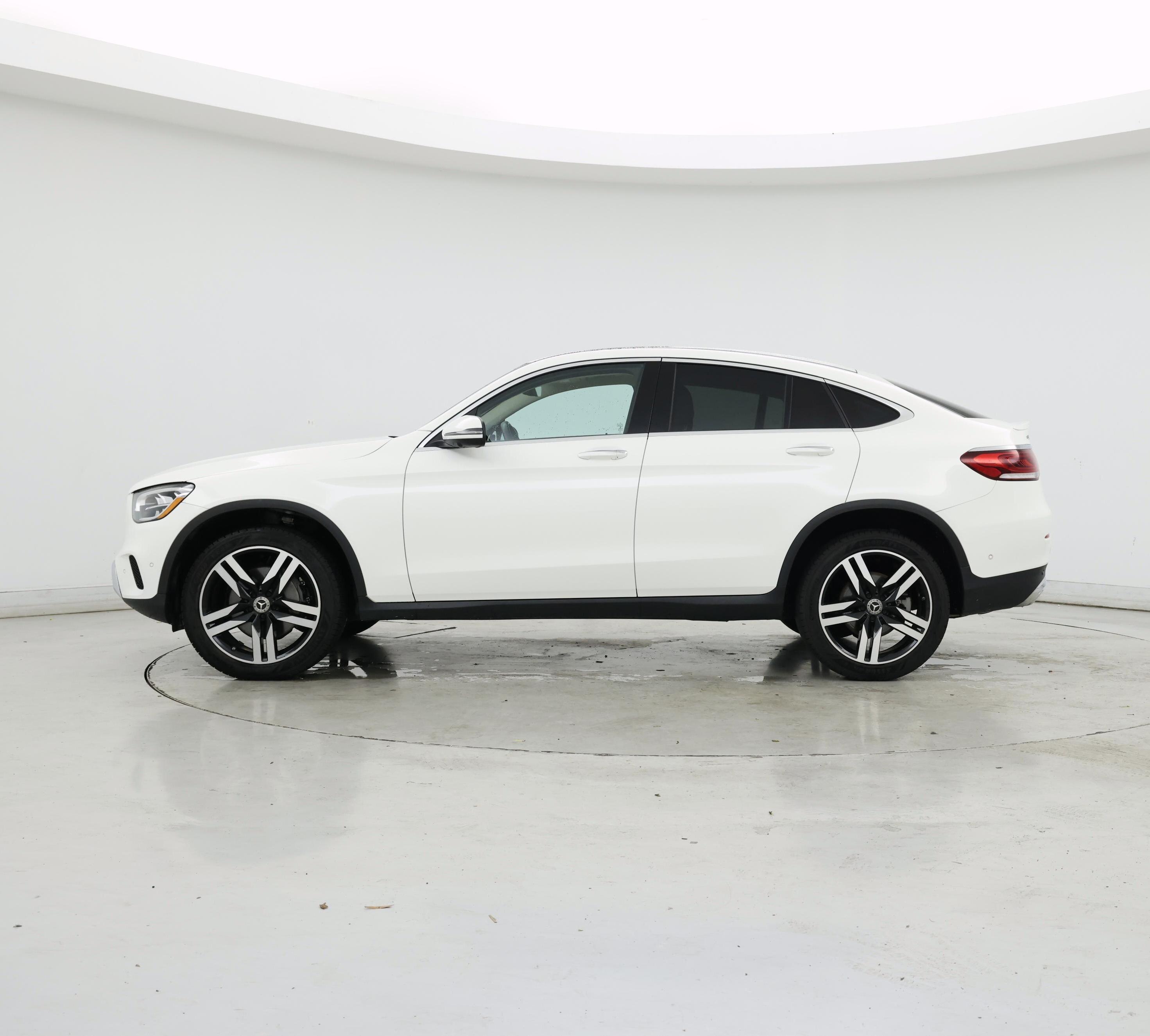 Thumbnail: 2021 Mercedes-Benz GLC - 3