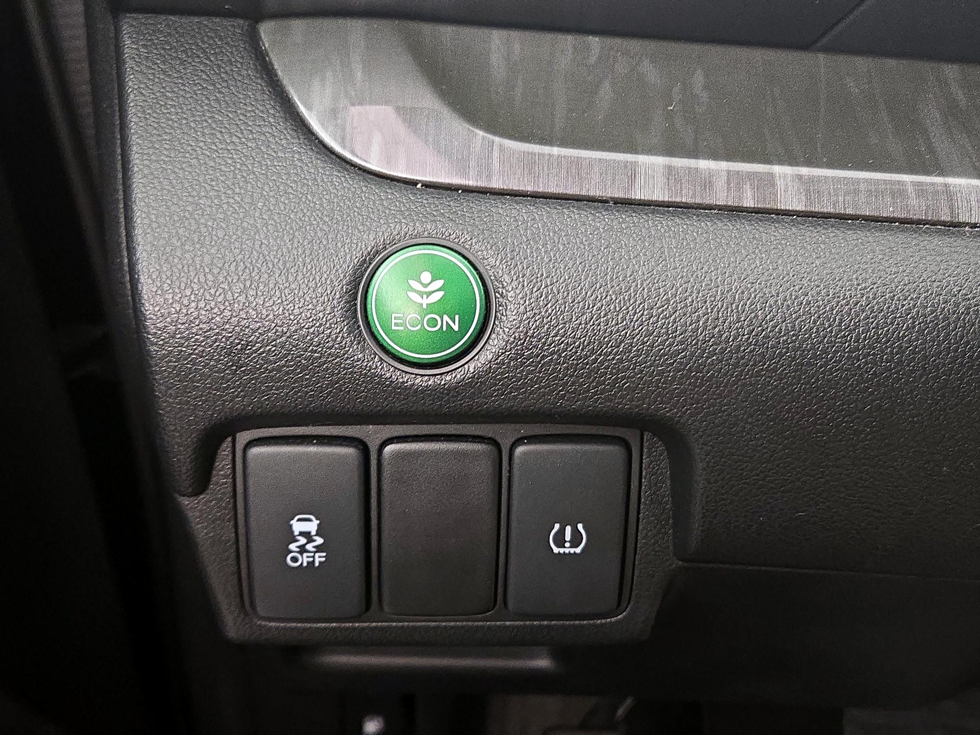 Thumbnail: 2014 Honda CR-V - 13