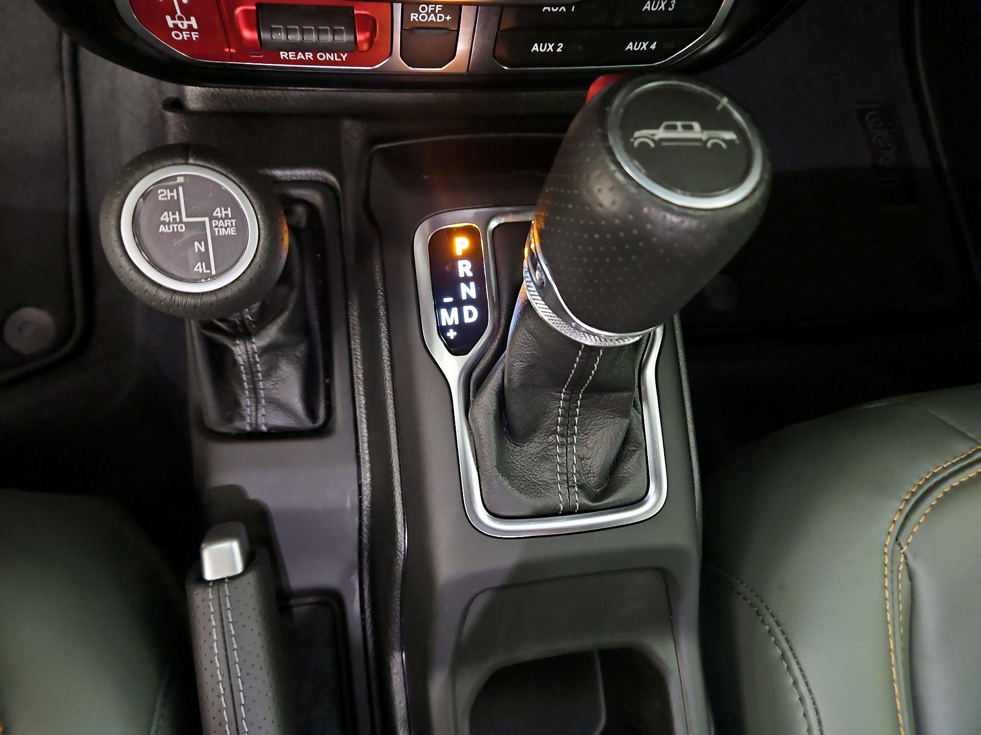 Thumbnail: 2024 Jeep Gladiator - 18