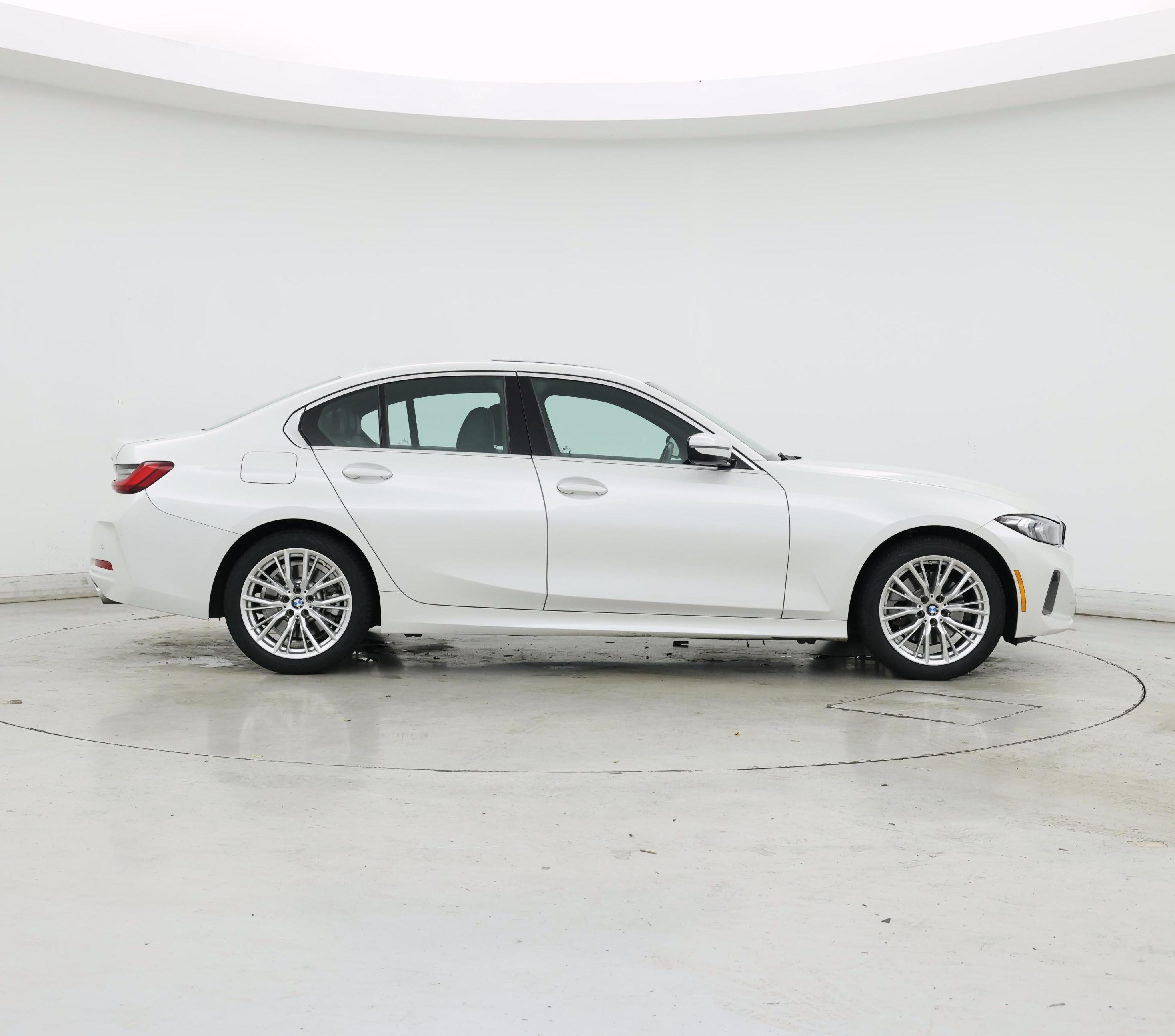 Thumbnail: 2024 BMW 3 Series - 7