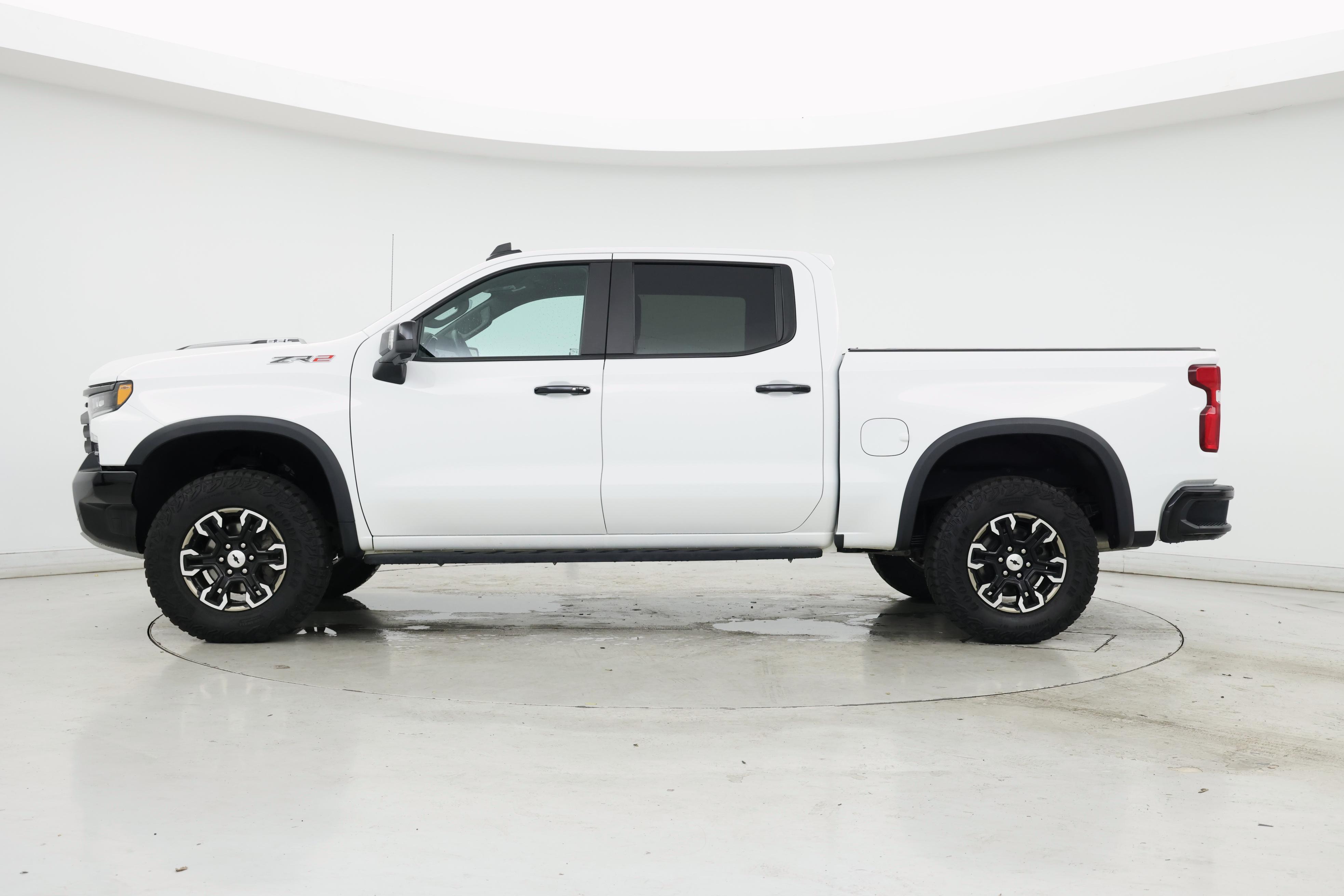 Thumbnail: 2023 Chevrolet Silverado 1500 - 3