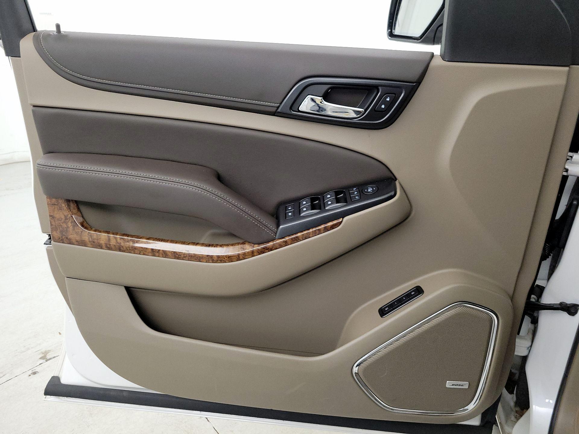 Thumbnail: 2020 Chevrolet Suburban - 12