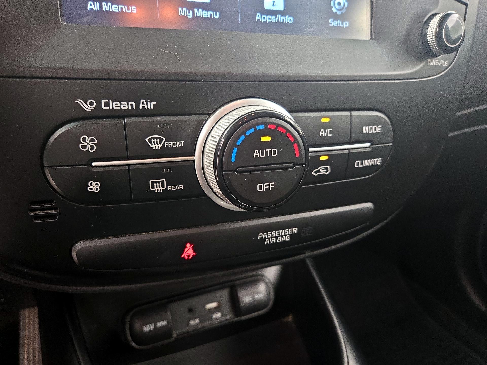 Thumbnail: 2018 Kia Soul - 16