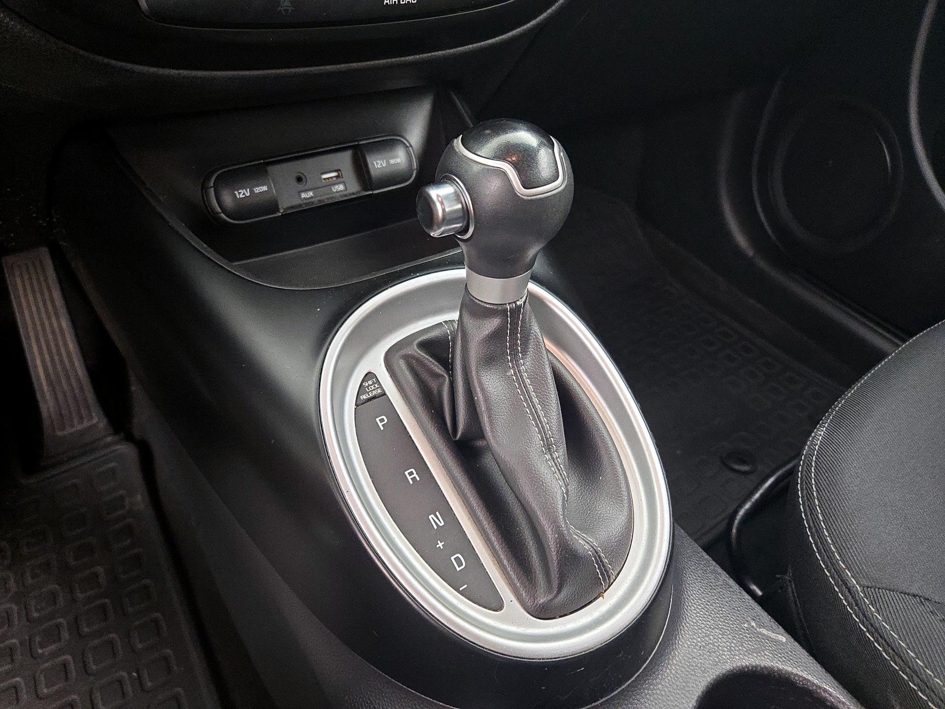 Thumbnail: 2018 Kia Soul - 17