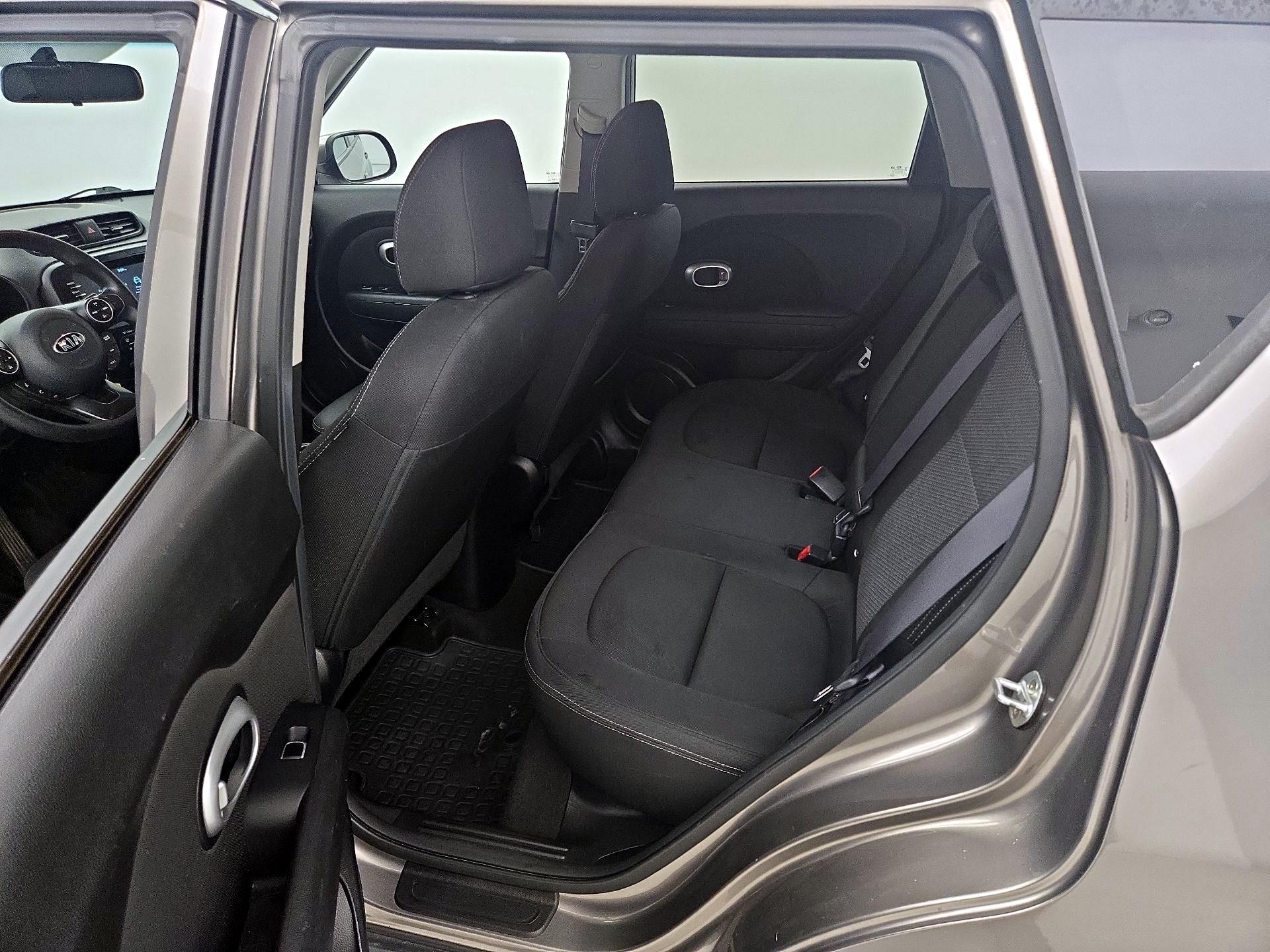 Thumbnail: 2018 Kia Soul - 19