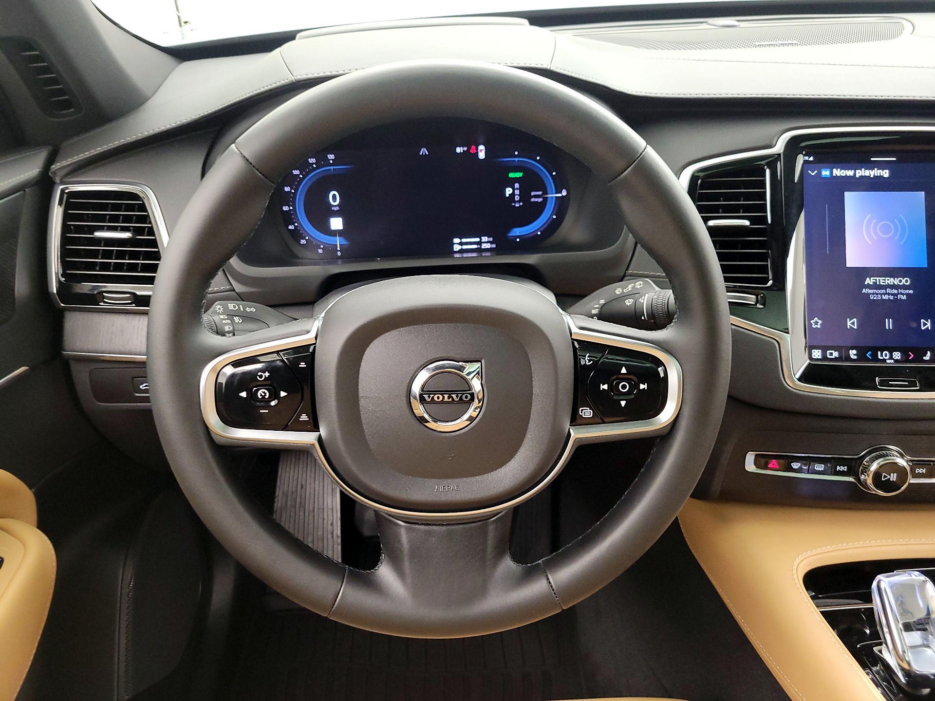 Thumbnail: 2024 Volvo XC90 - 10