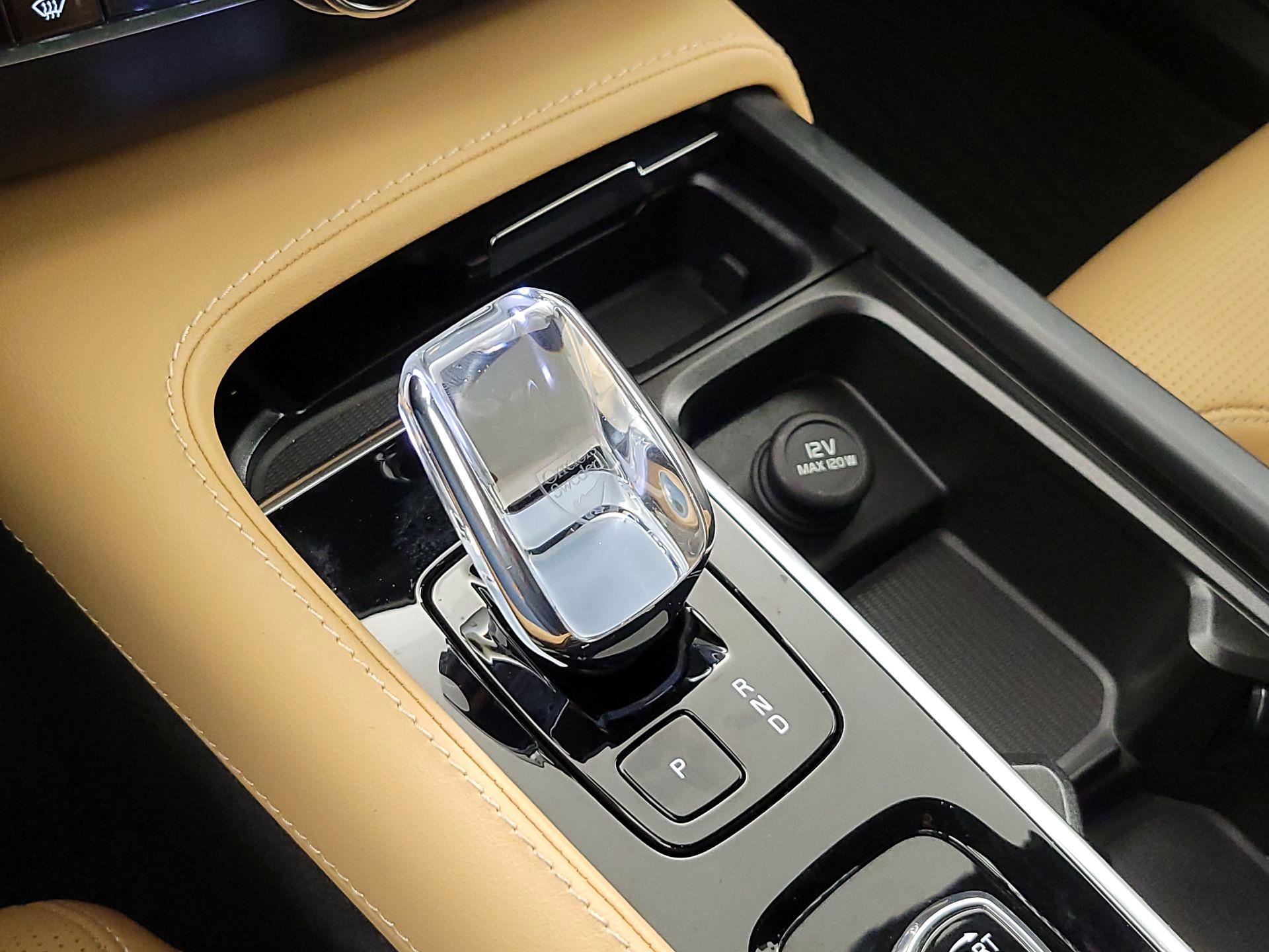 Thumbnail: 2024 Volvo XC90 - 17