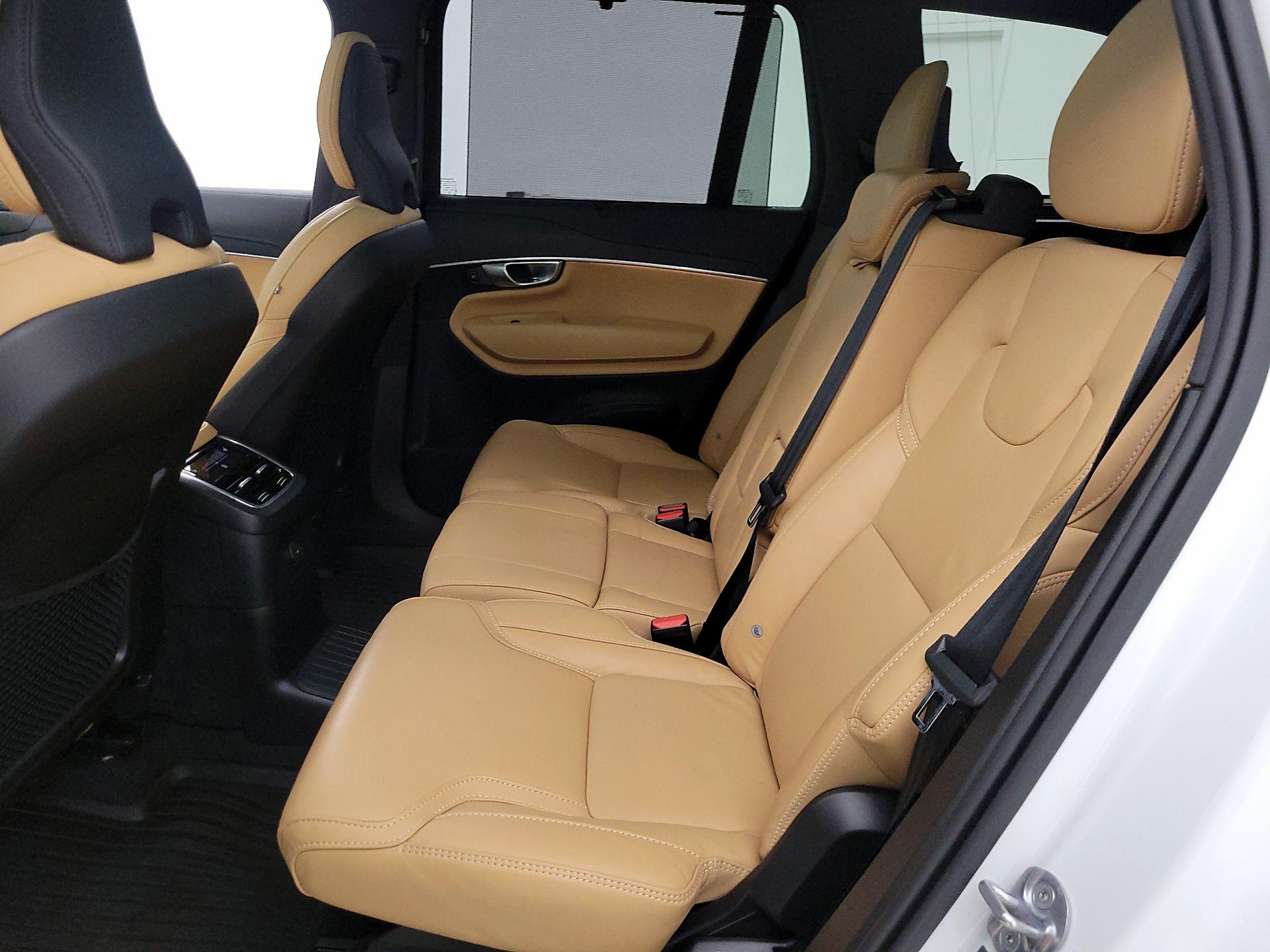 Thumbnail: 2024 Volvo XC90 - 20