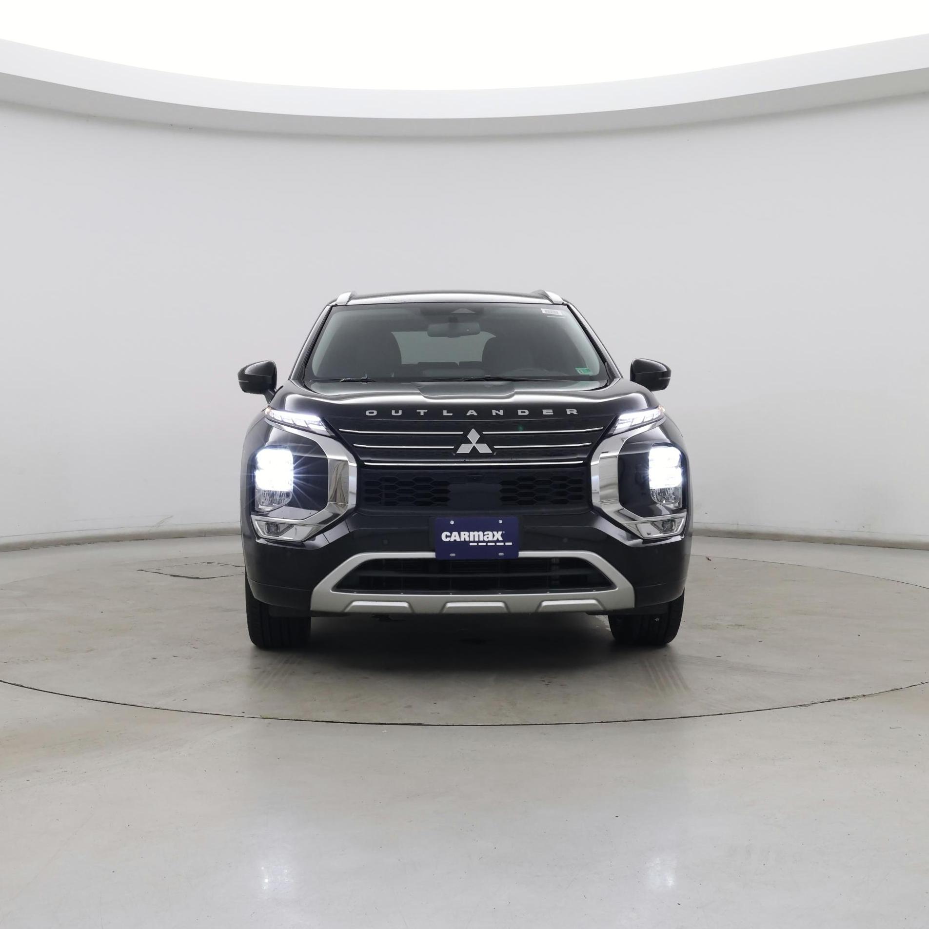 Thumbnail: 2022 Mitsubishi Outlander - 5