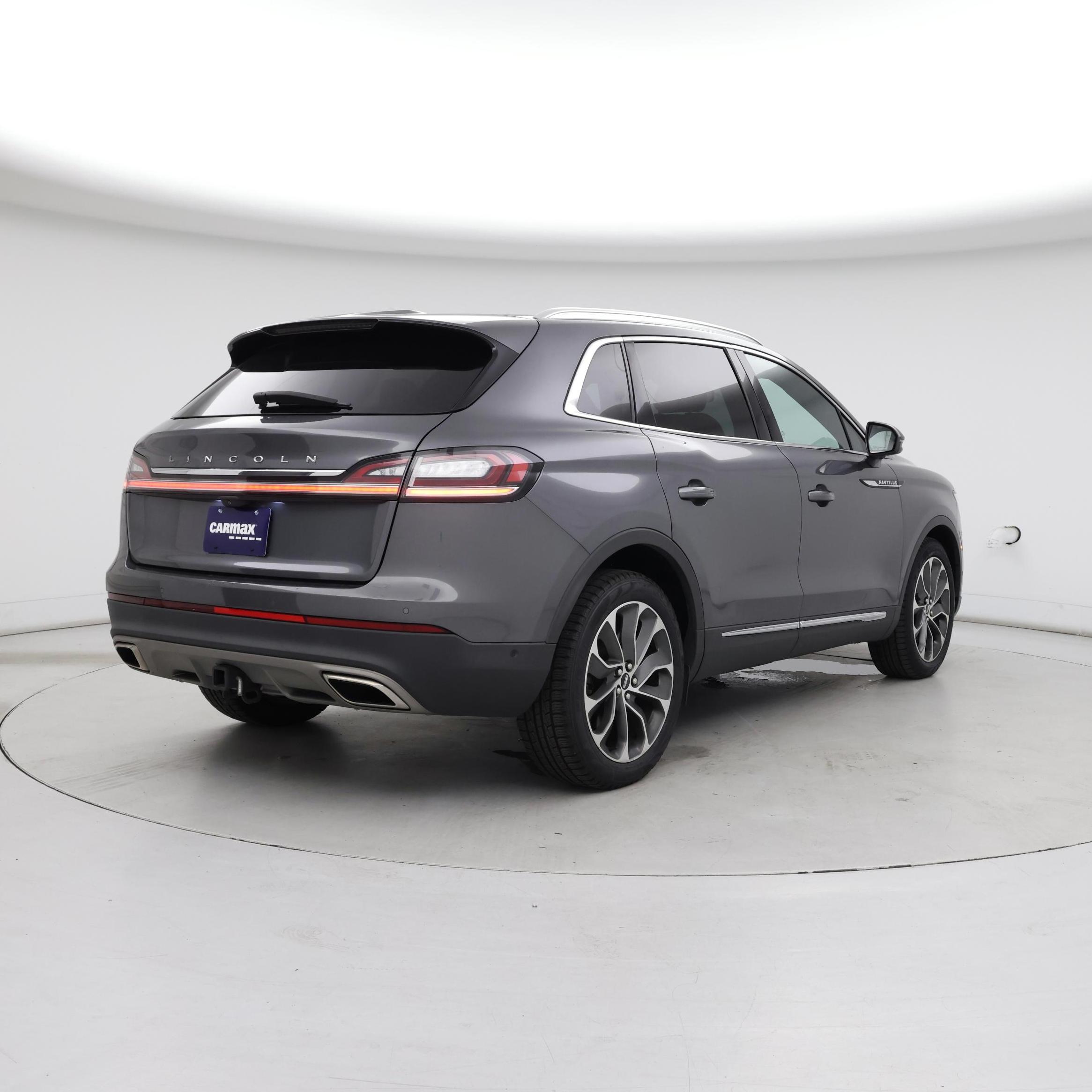 Thumbnail: 2022 Lincoln Nautilus - 8