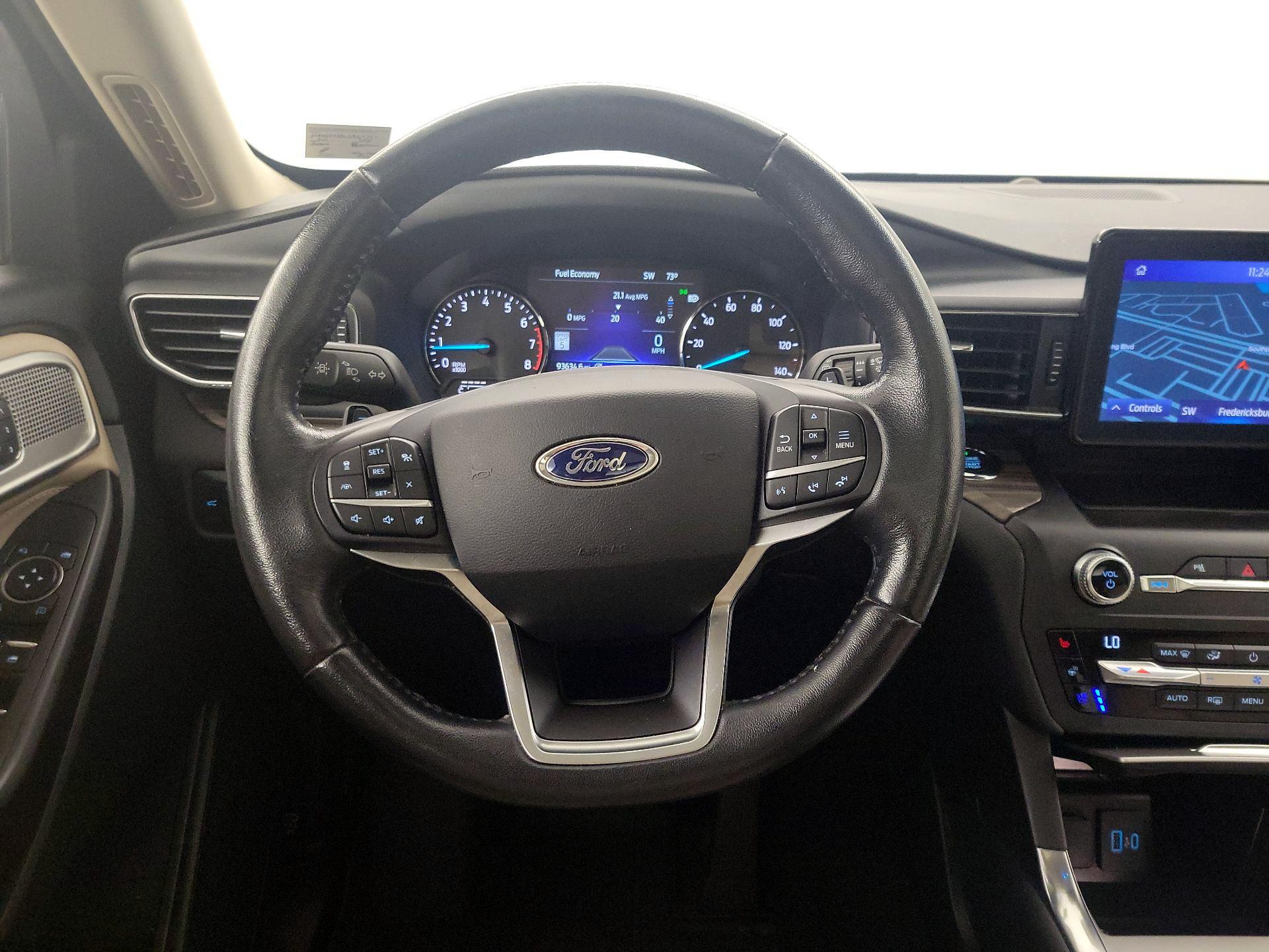 Thumbnail: 2020 Ford Explorer - 10