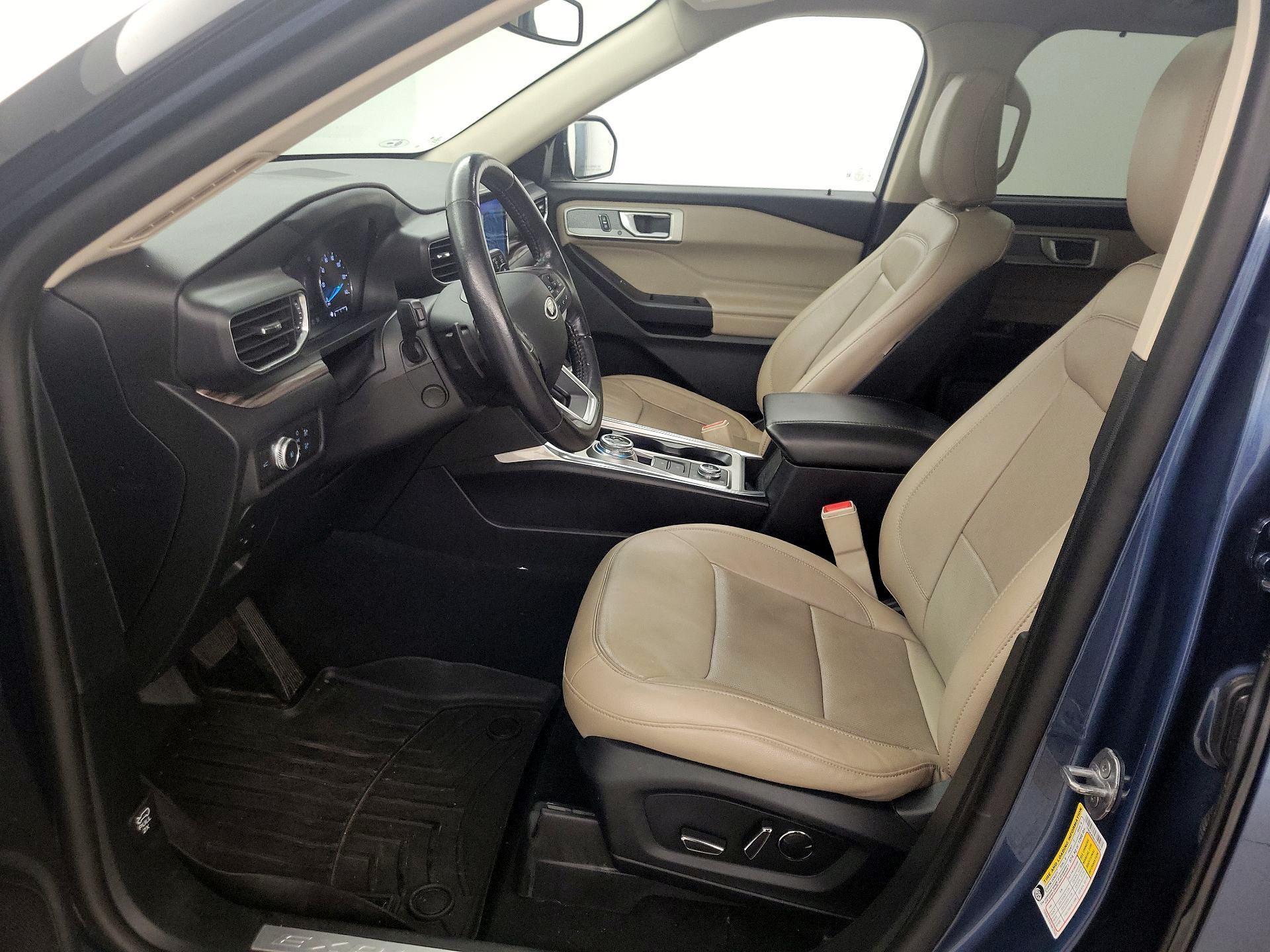 Thumbnail: 2020 Ford Explorer - 11