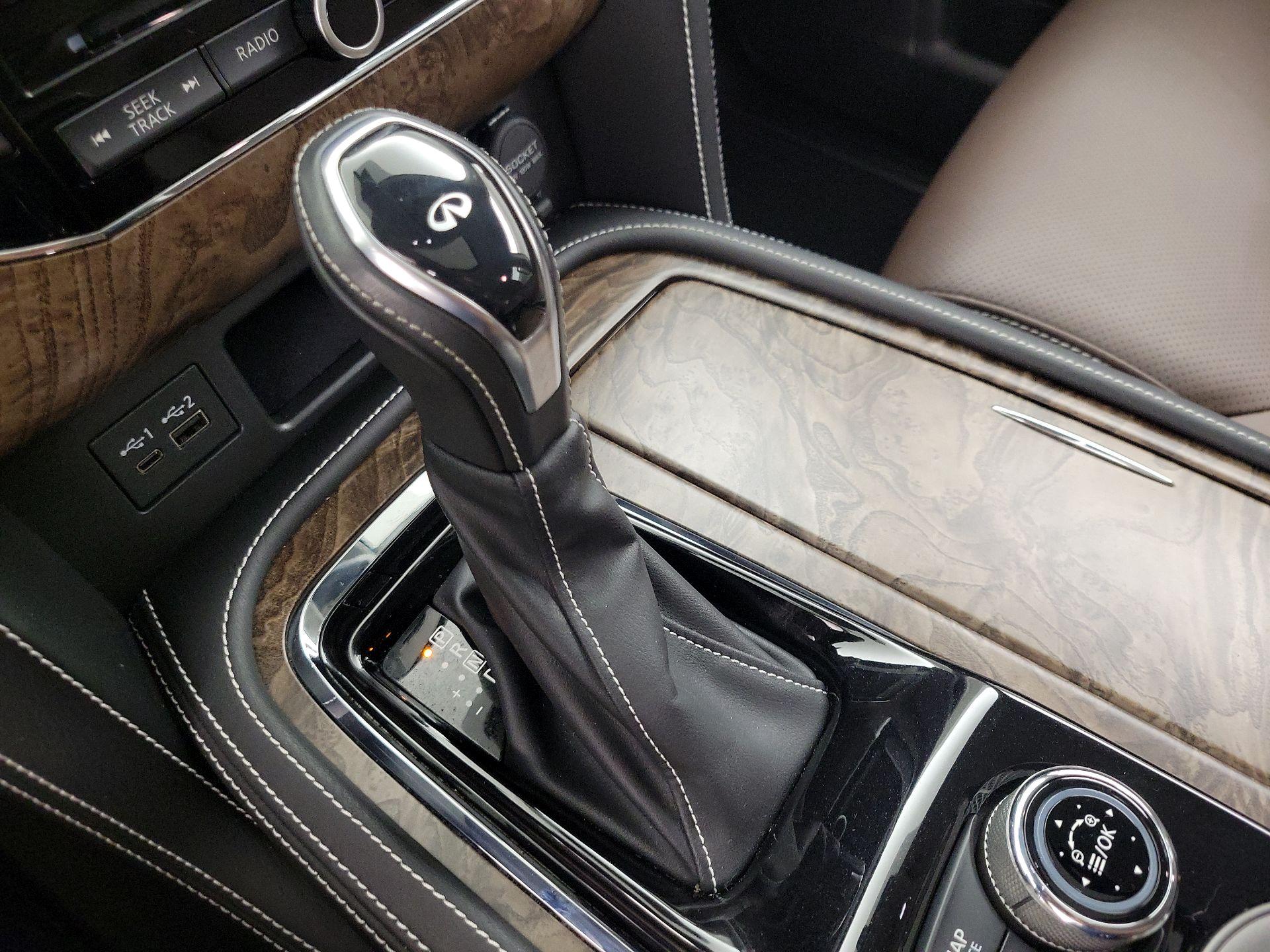 Thumbnail: 2021 INFINITI QX80 - 18