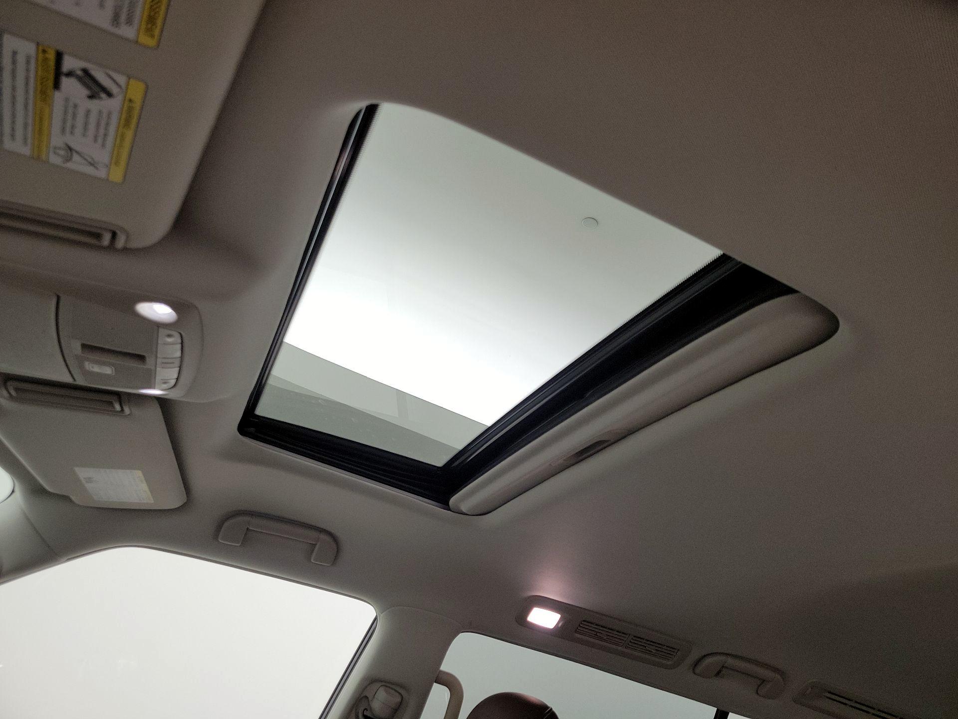 Thumbnail: 2021 INFINITI QX80 - 20