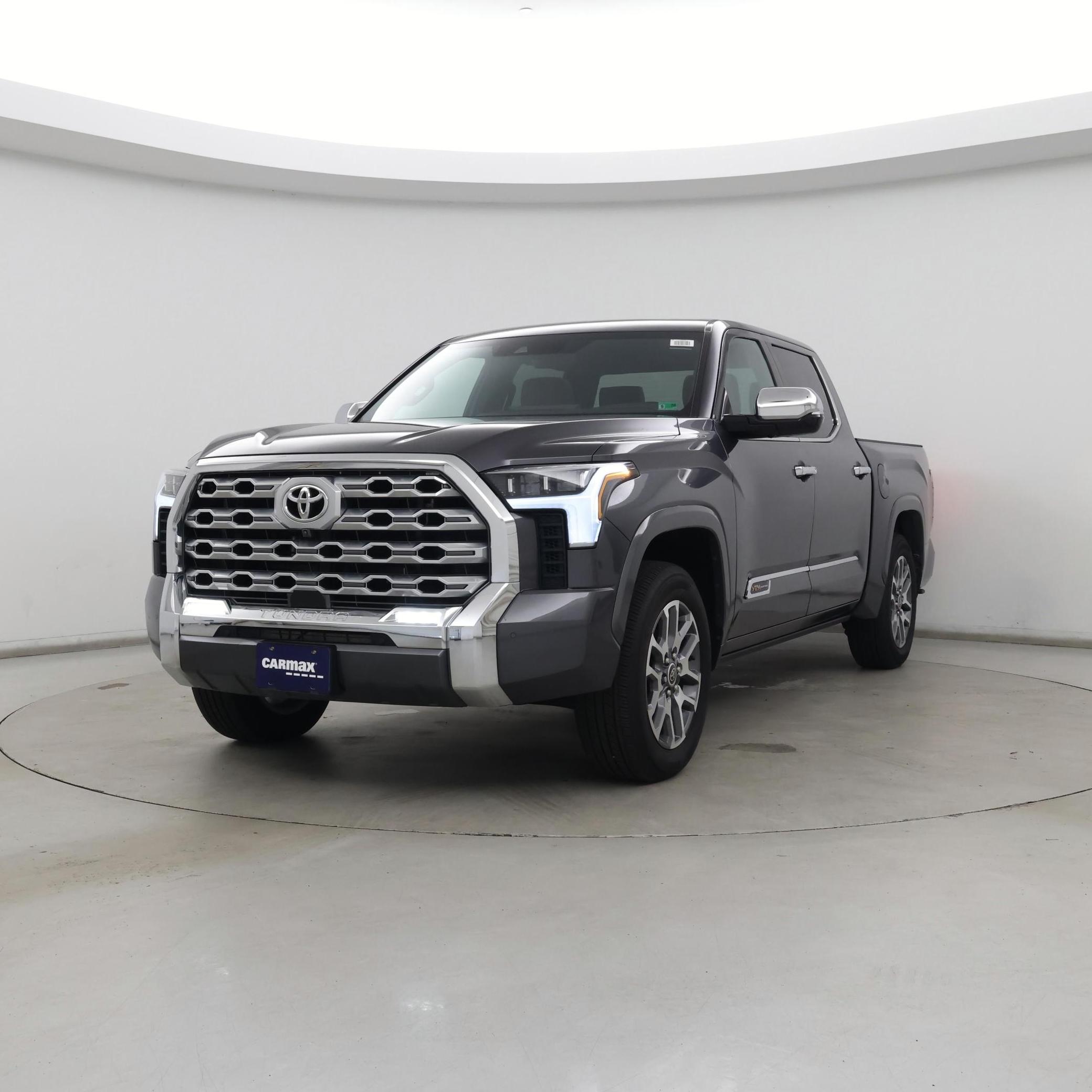 Thumbnail: 2022 Toyota Tundra - 4