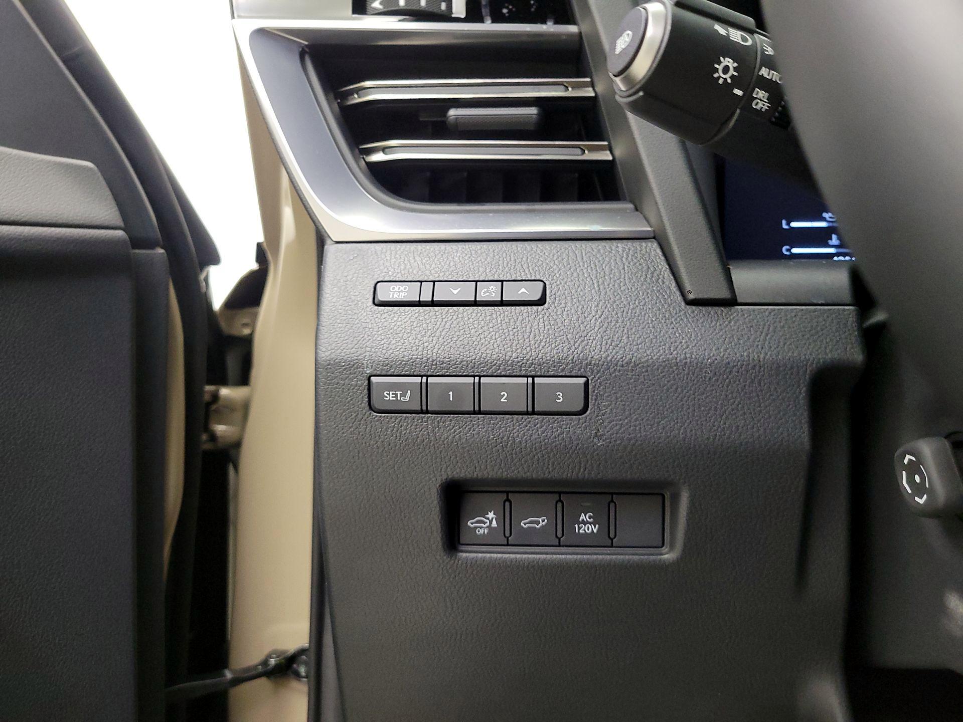 Thumbnail: 2024 Lexus GX - 13