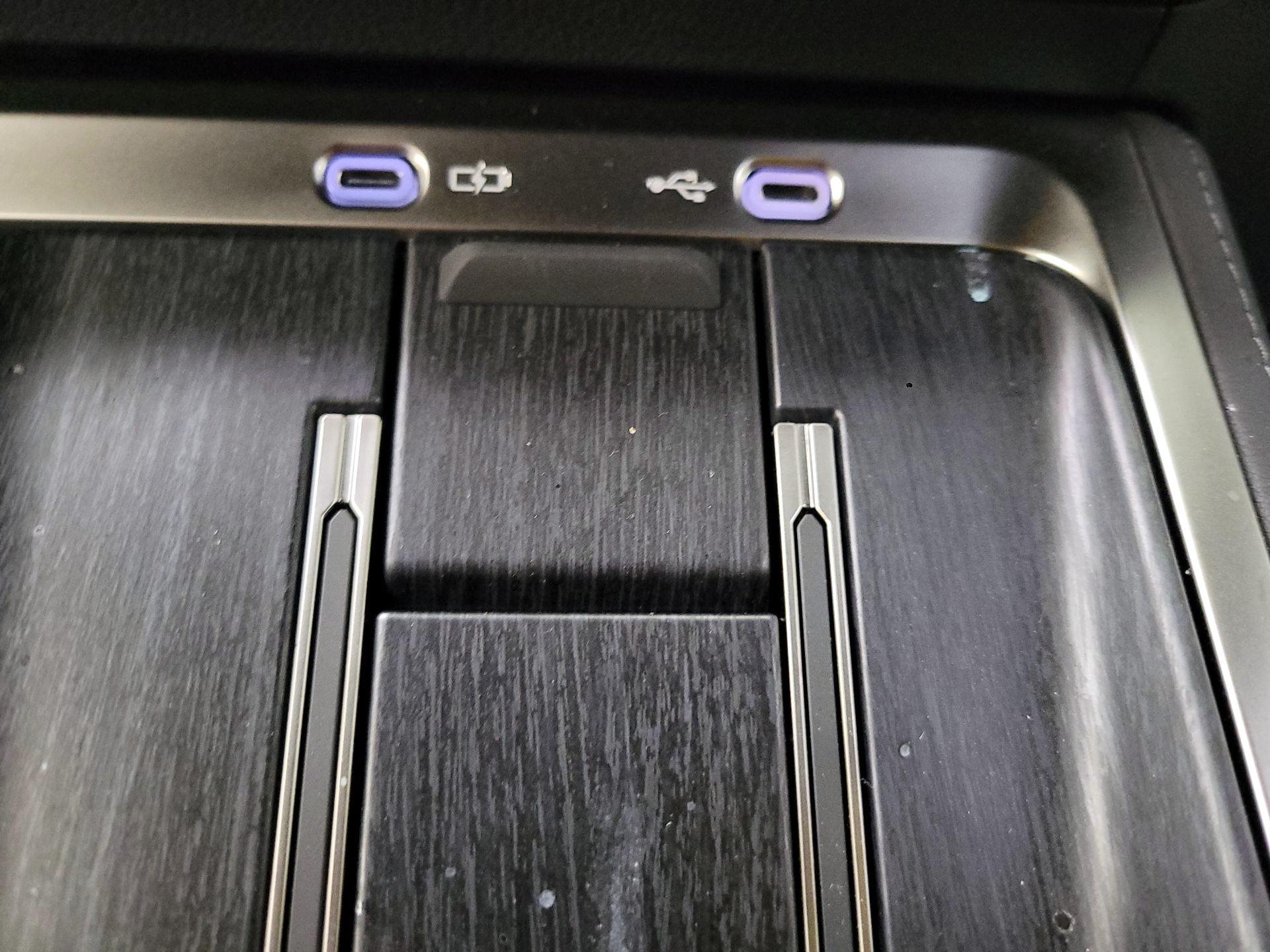 Thumbnail: 2024 Lexus GX - 18