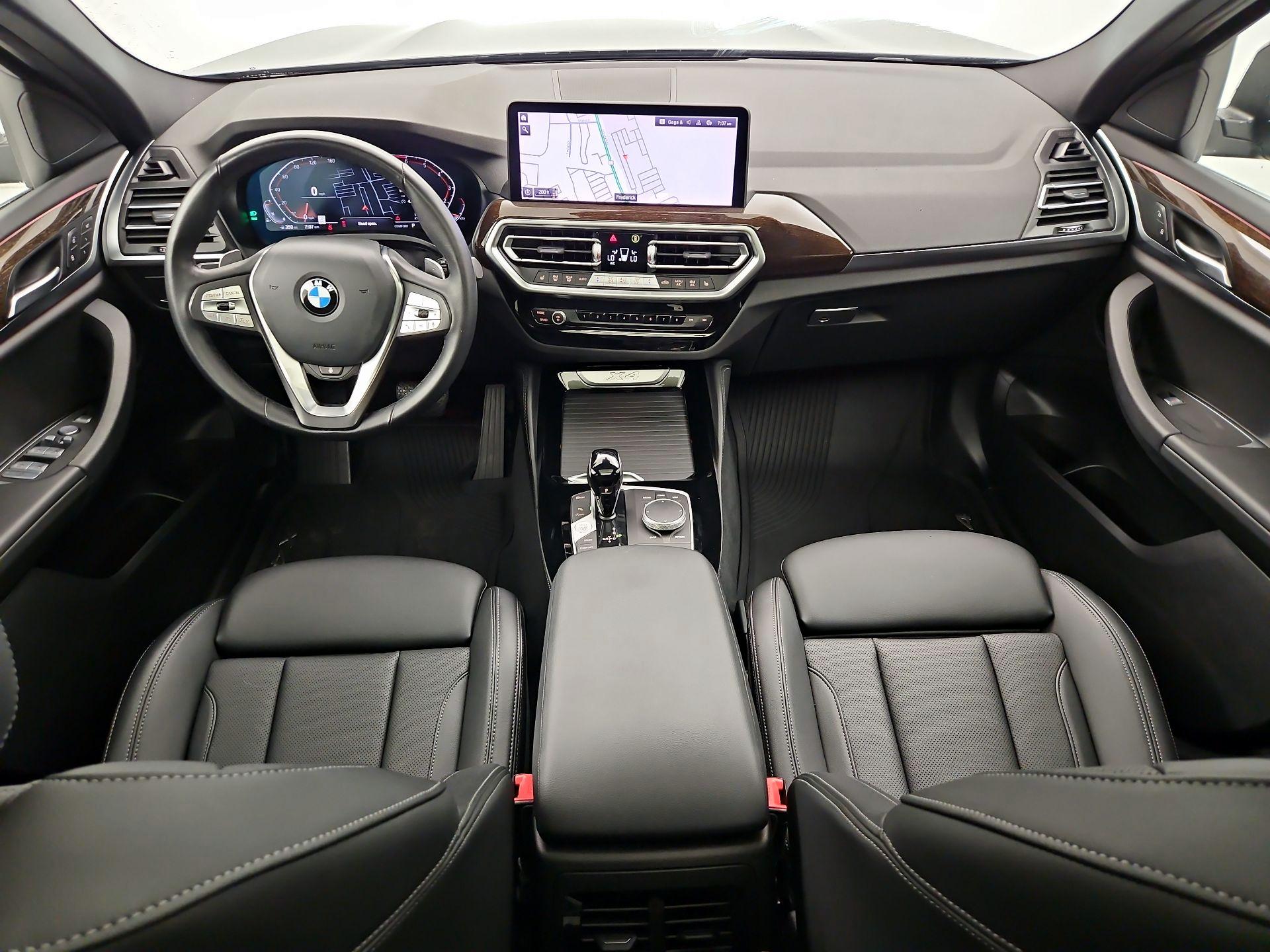 Thumbnail: 2022 BMW X4 - 9