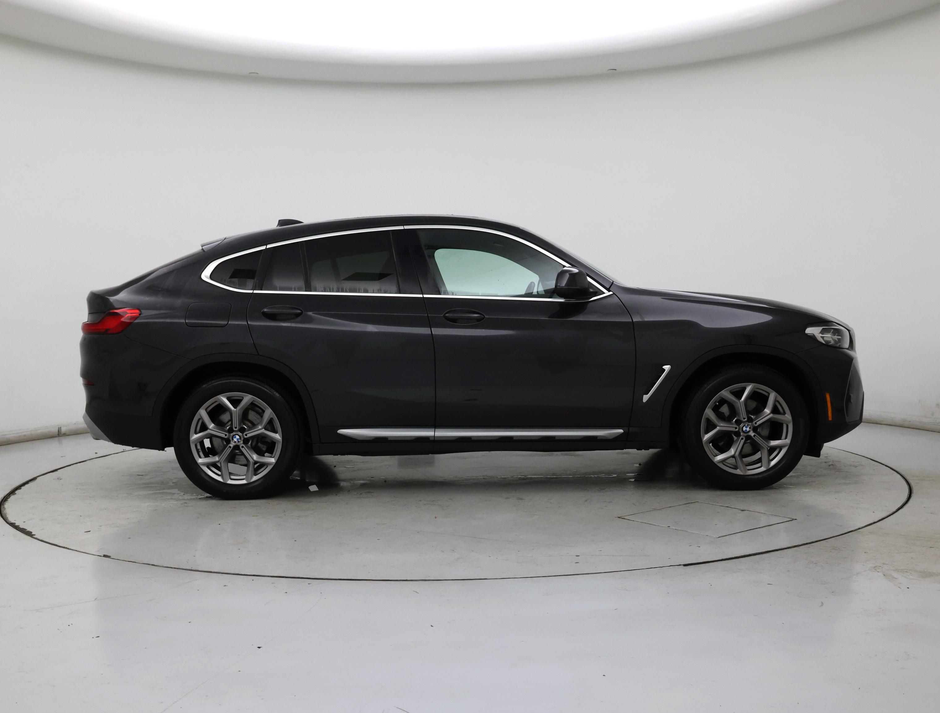 Thumbnail: 2022 BMW X4 - 7