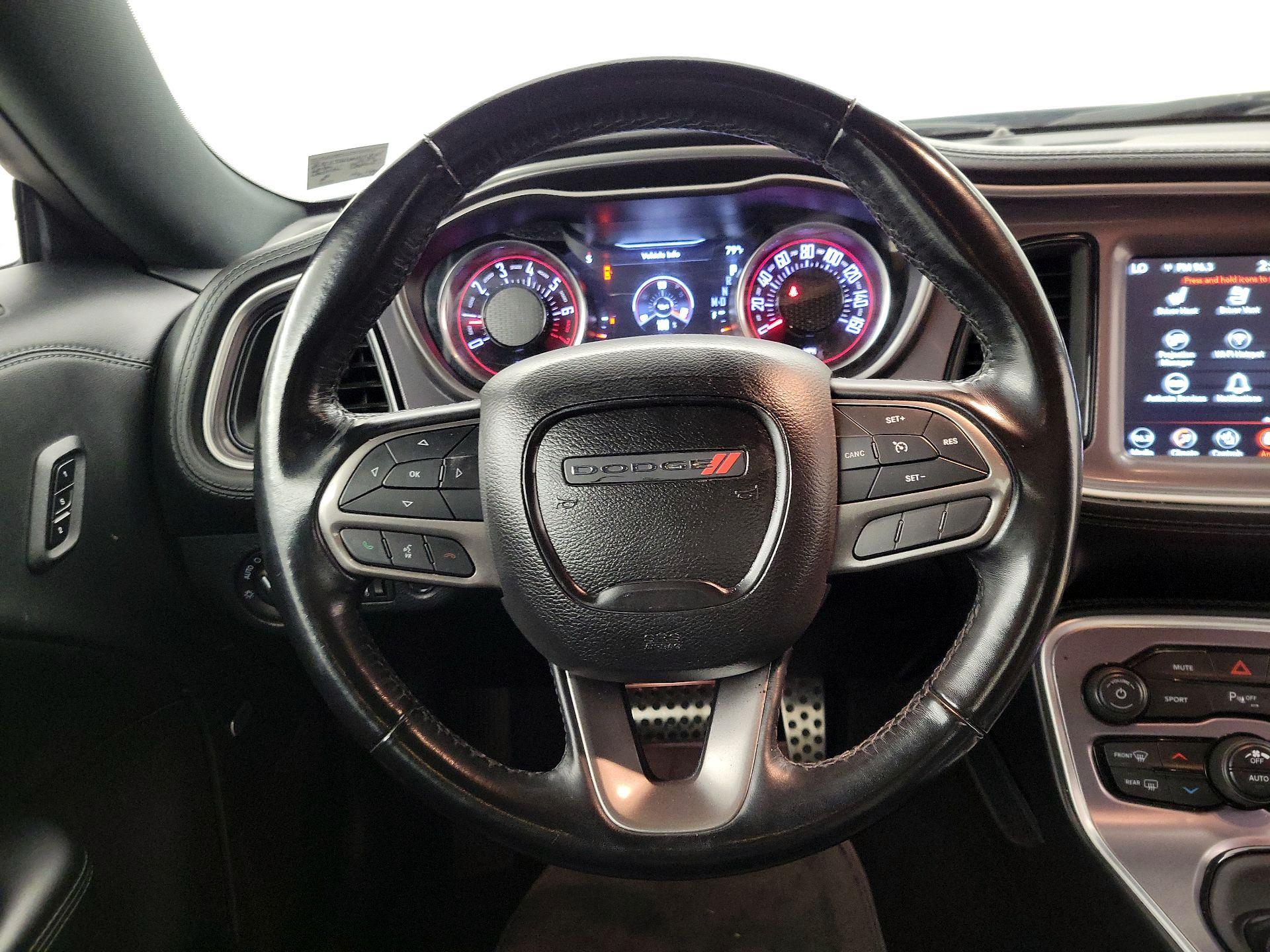Thumbnail: 2022 Dodge Challenger - 10