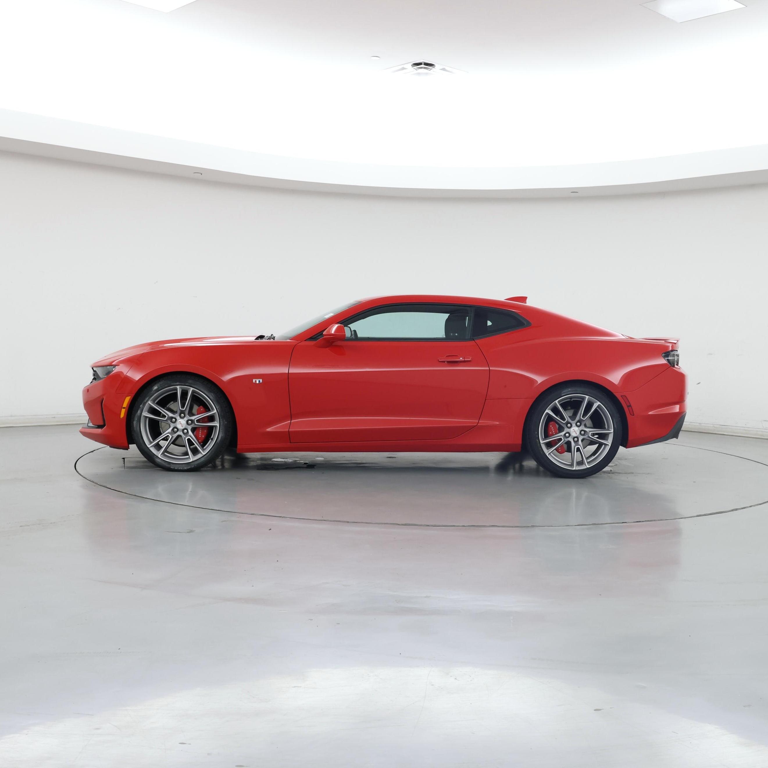 Thumbnail: 2021 Chevrolet Camaro - 3