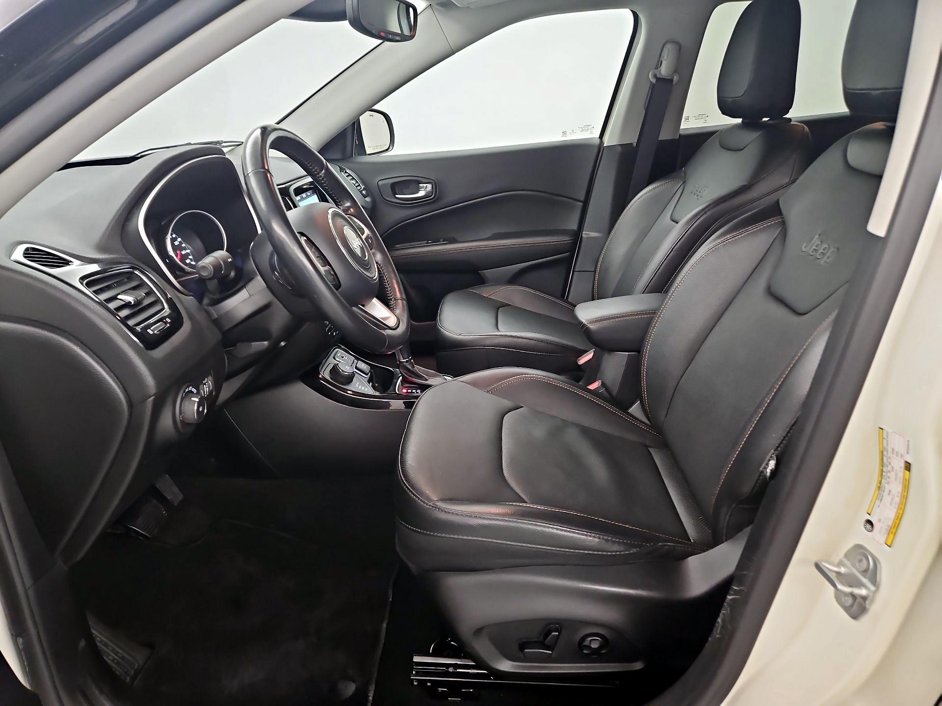 Thumbnail: 2021 Jeep Compass - 11