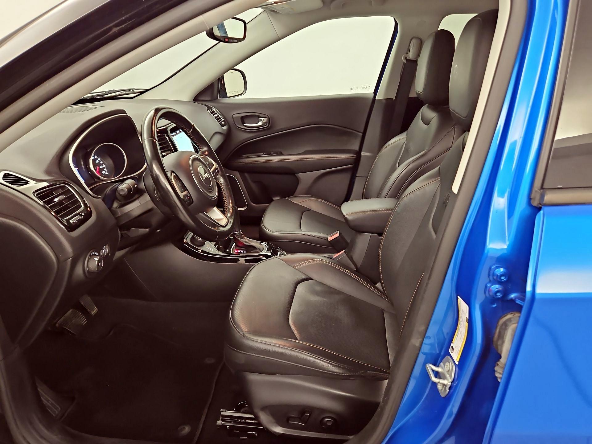 Thumbnail: 2021 Jeep Compass - 11
