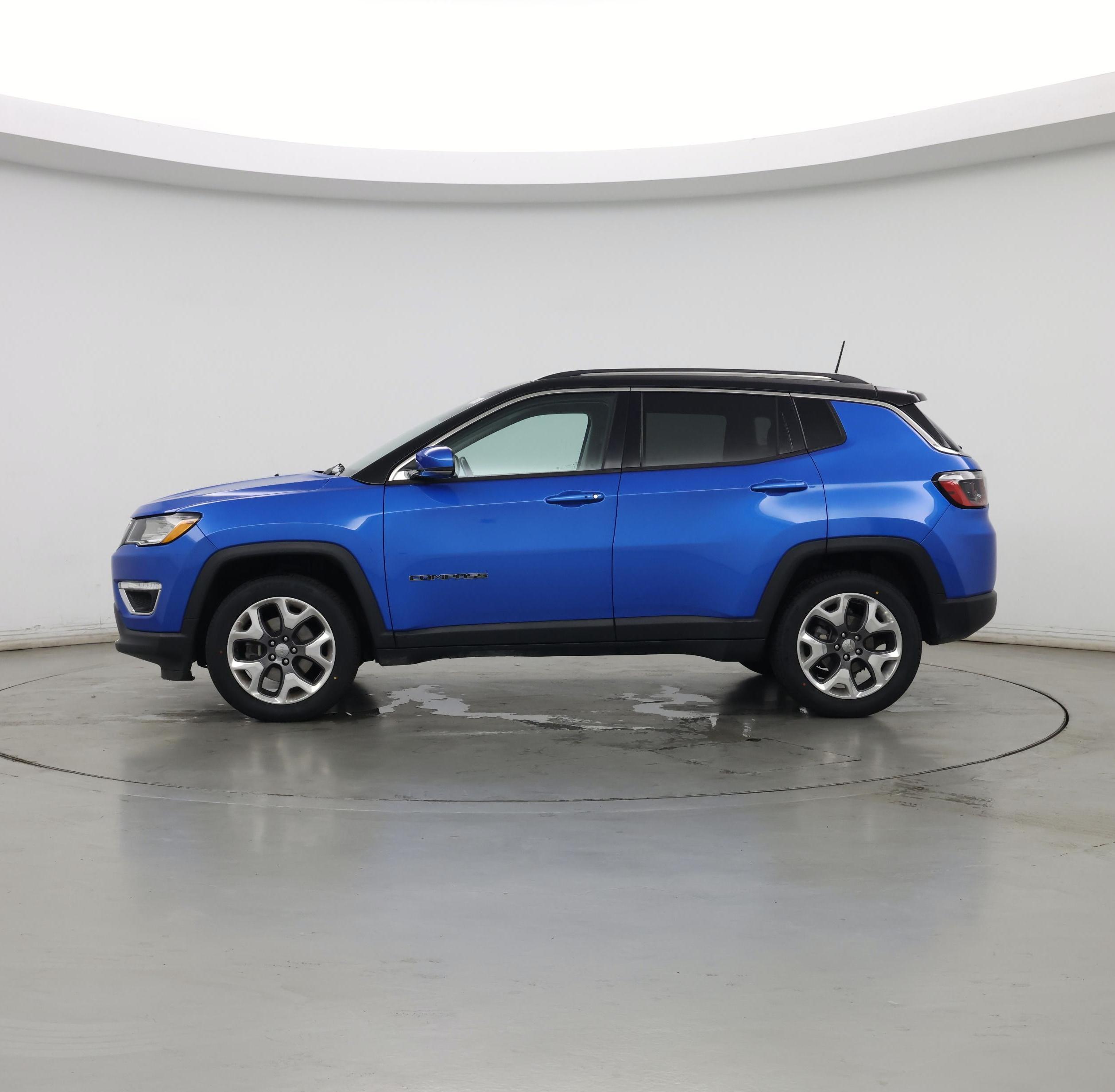 Thumbnail: 2021 Jeep Compass - 3