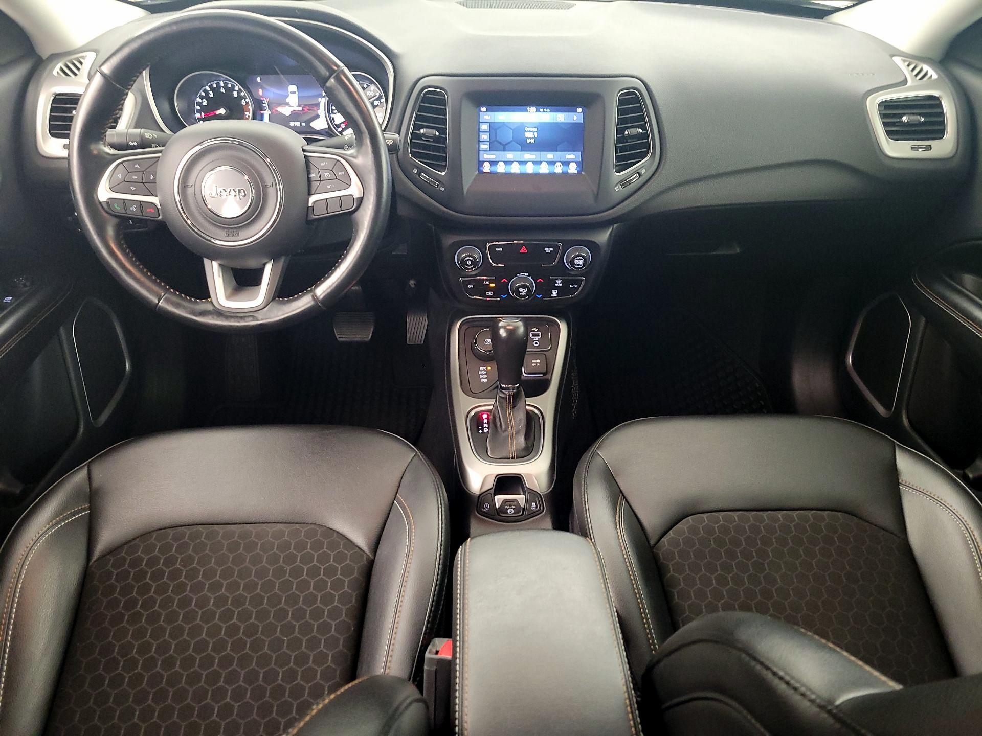 Thumbnail: 2021 Jeep Compass - 9
