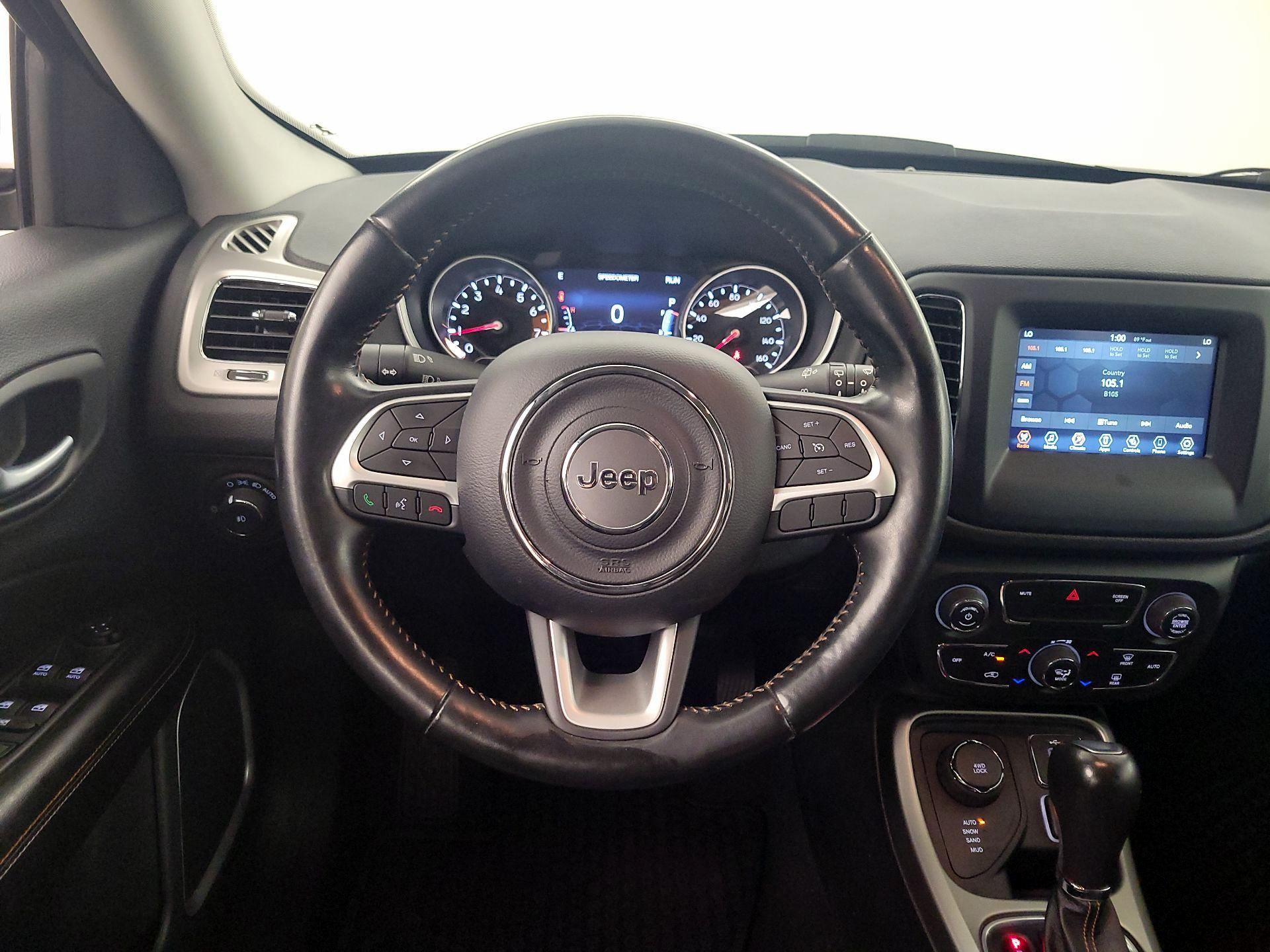 Thumbnail: 2021 Jeep Compass - 10
