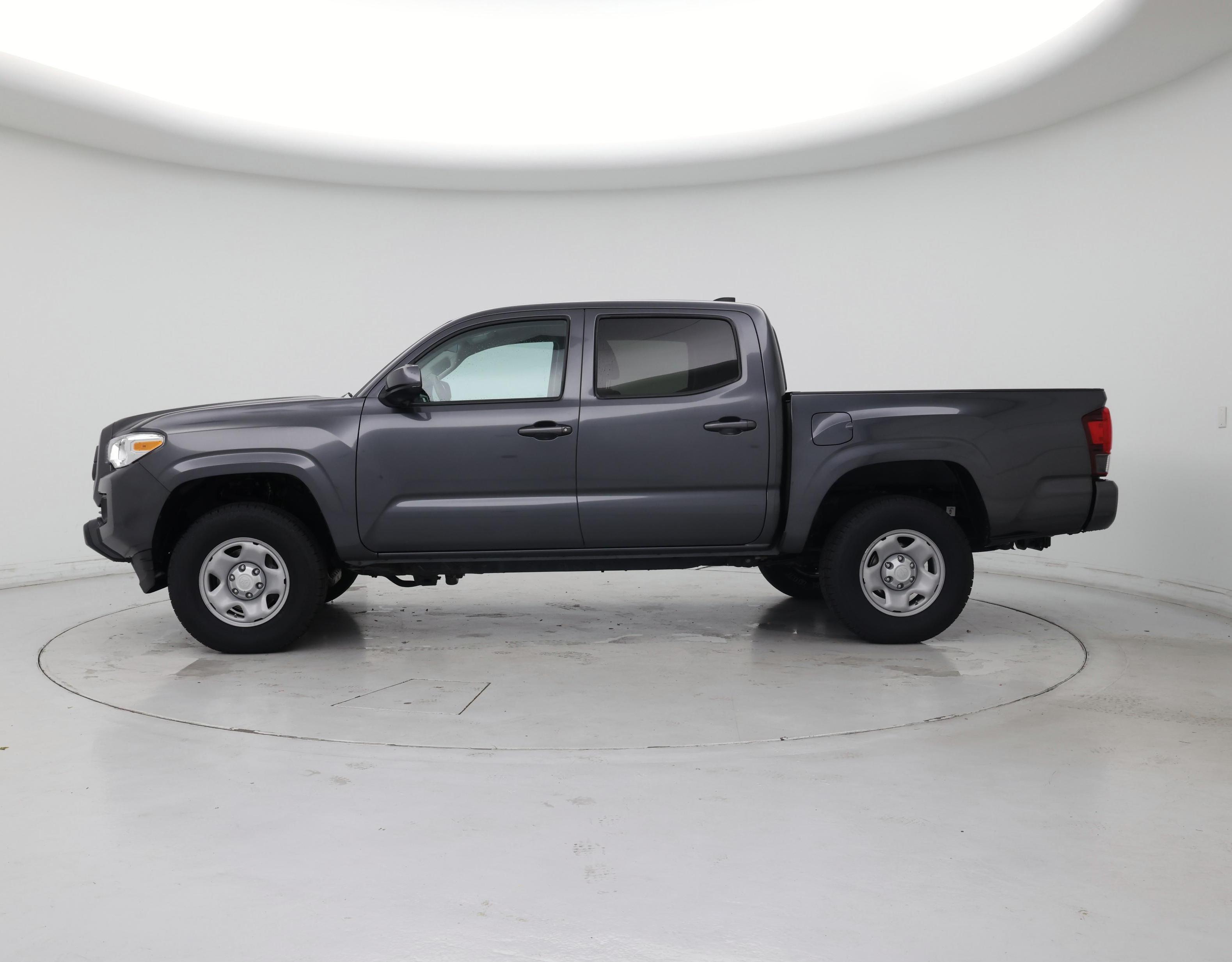 Thumbnail: 2022 Toyota Tacoma - 3