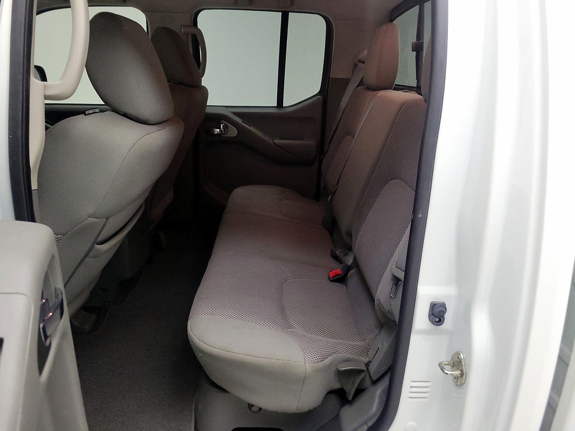 Thumbnail: 2019 Nissan Frontier - 19