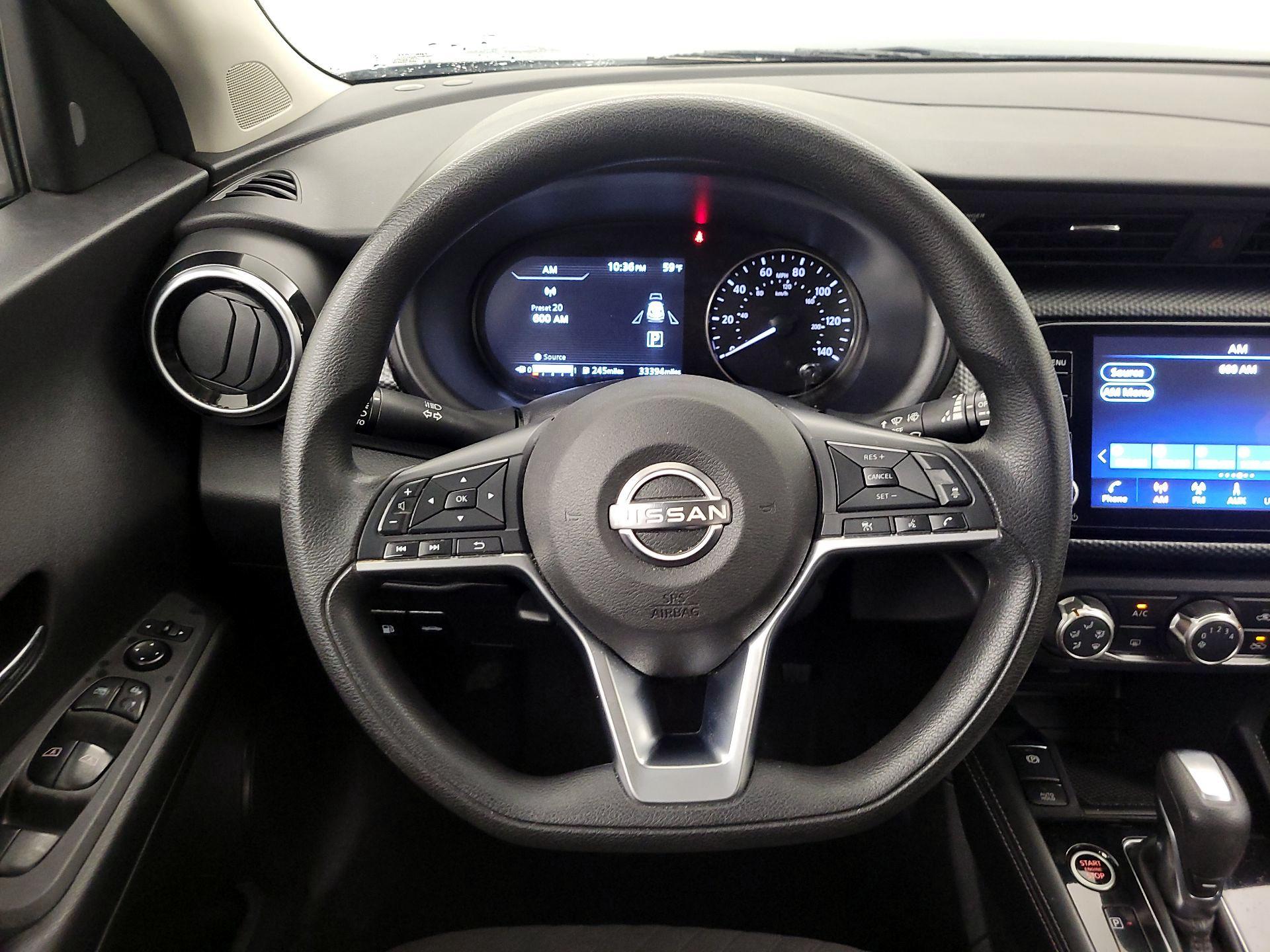 Thumbnail: 2023 Nissan Kicks - 10