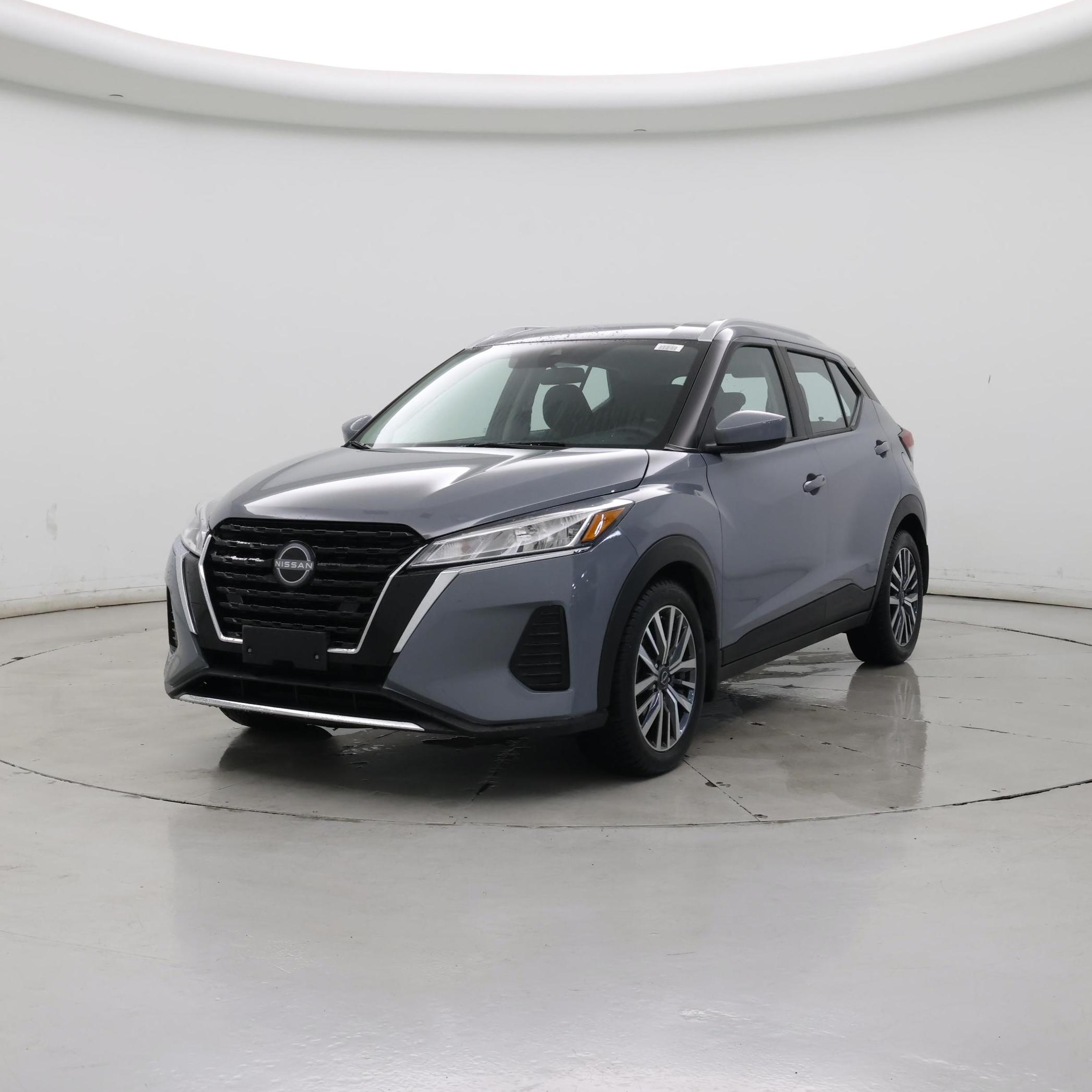 Thumbnail: 2023 Nissan Kicks - 4