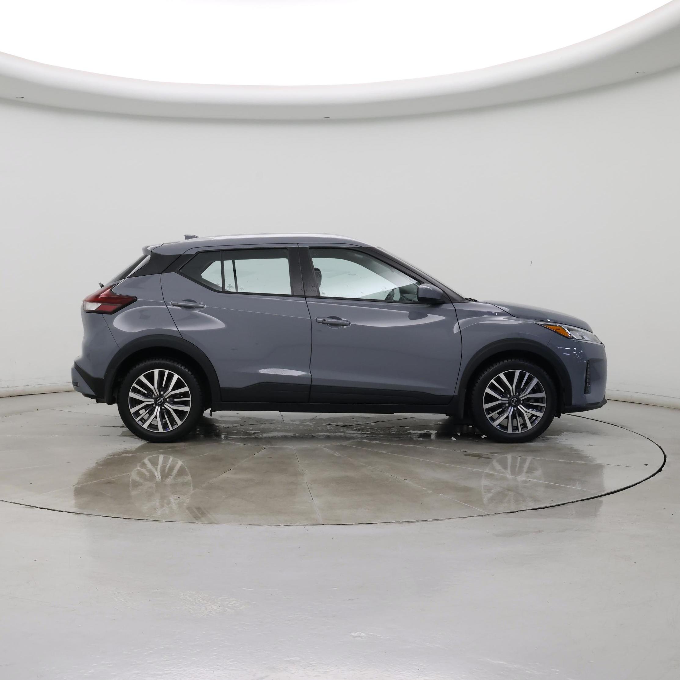 Thumbnail: 2023 Nissan Kicks - 7