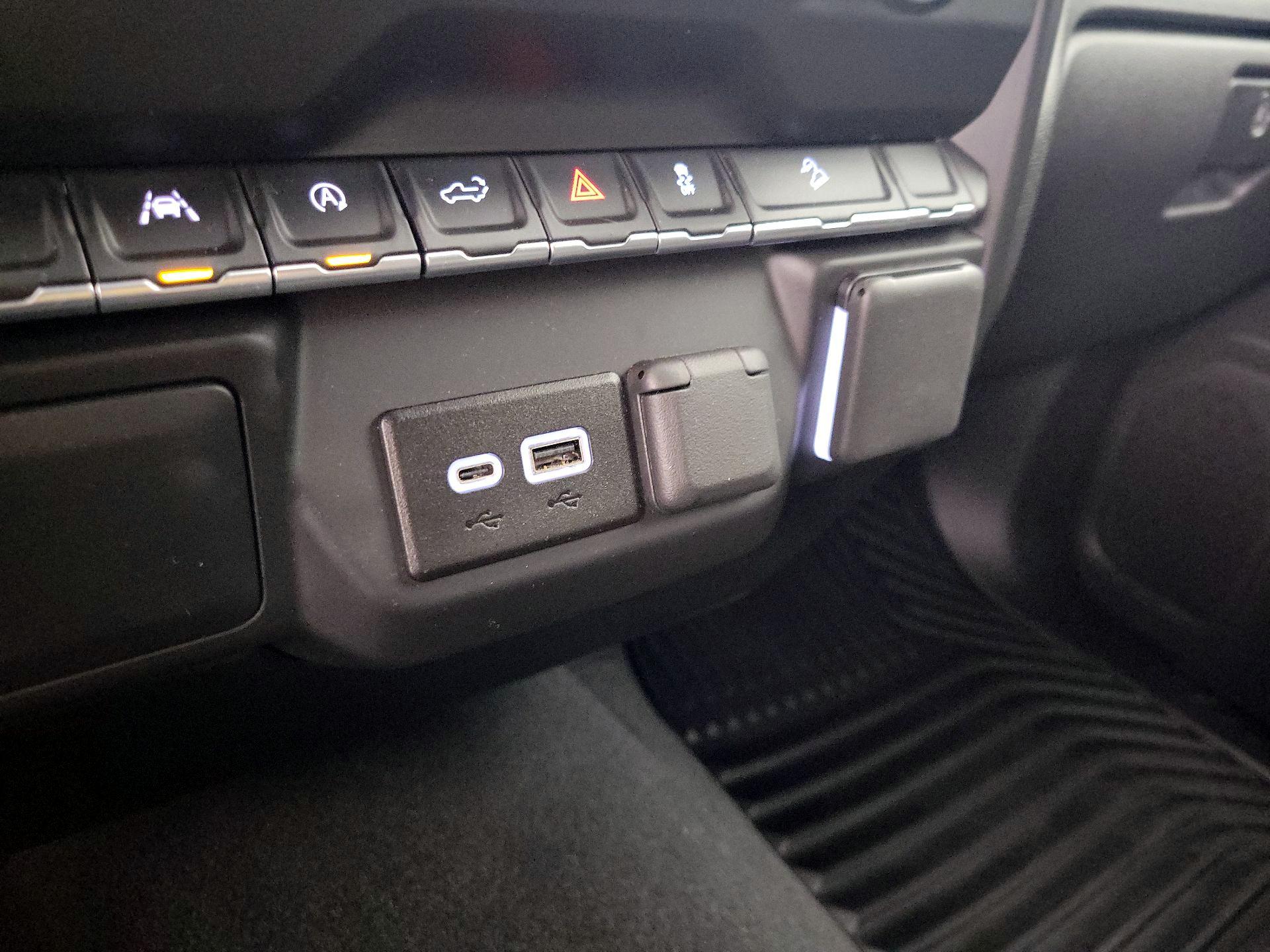 Thumbnail: 2025 Chevrolet Silverado 1500 - 18