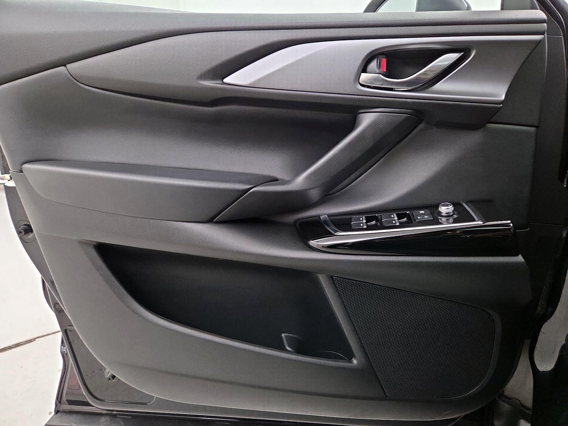 Thumbnail: 2023 Mazda CX-9 - 12