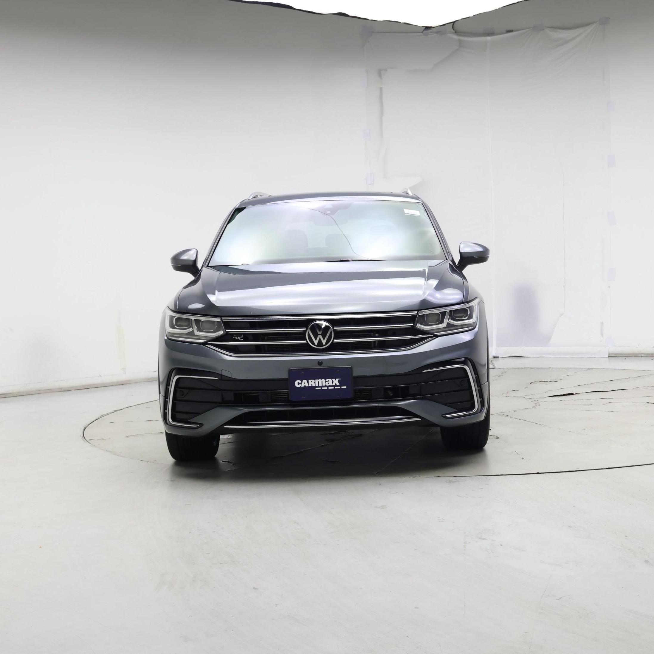 Thumbnail: 2022 Volkswagen Tiguan - 5