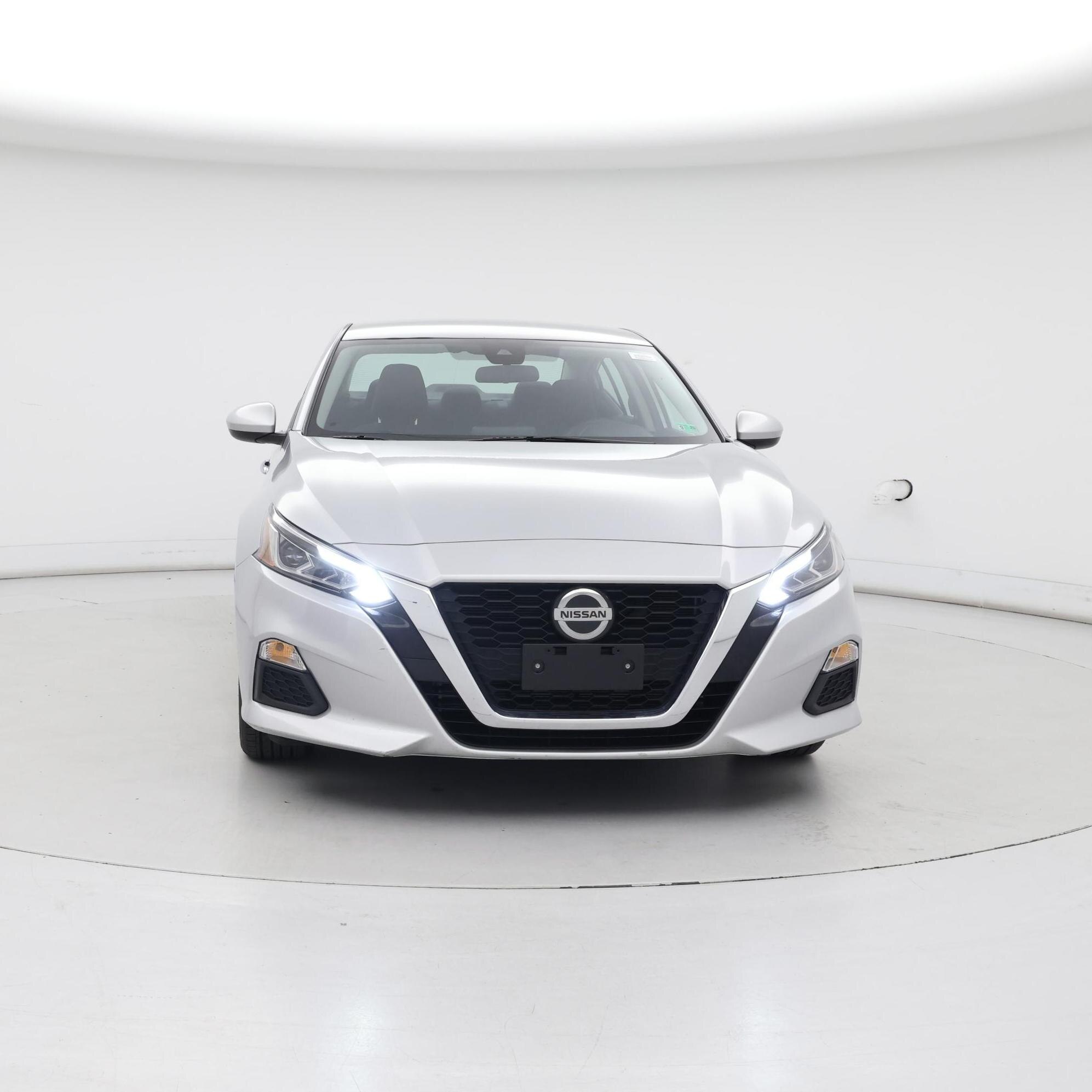 Thumbnail: 2022 Nissan Altima - 5