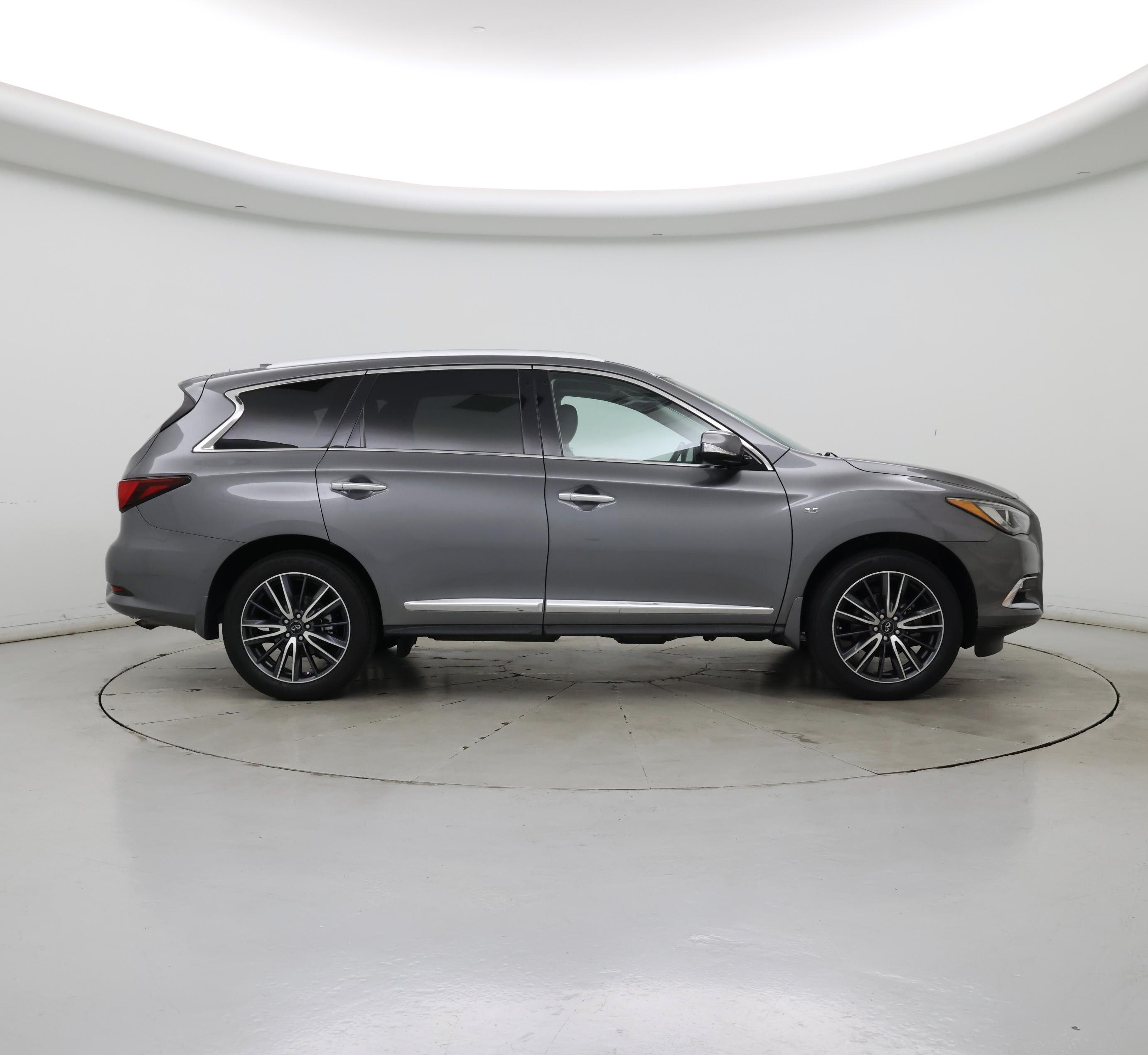 Thumbnail: 2017 INFINITI QX60 - 7