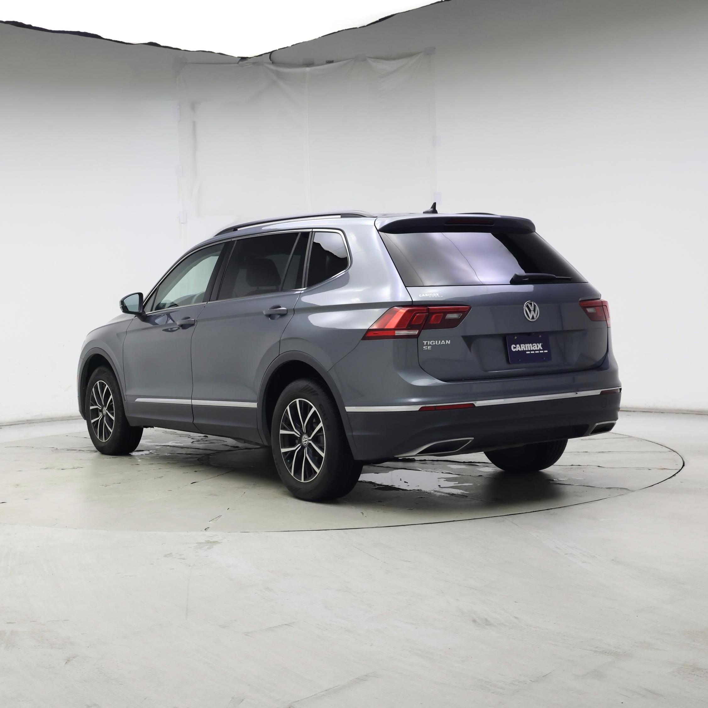 Thumbnail: 2021 Volkswagen Tiguan - 2