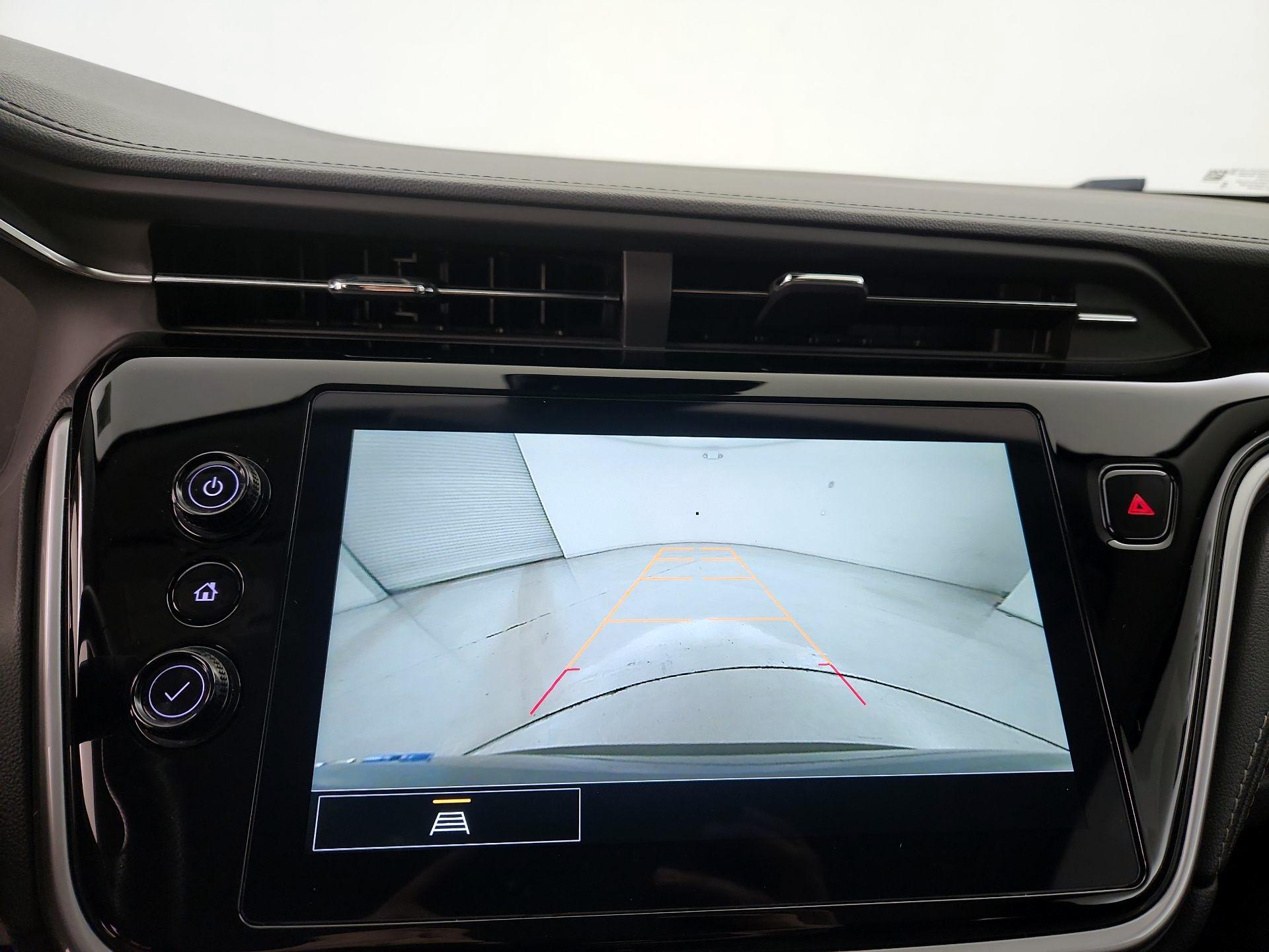 Thumbnail: 2023 Chevrolet Bolt EUV - 14