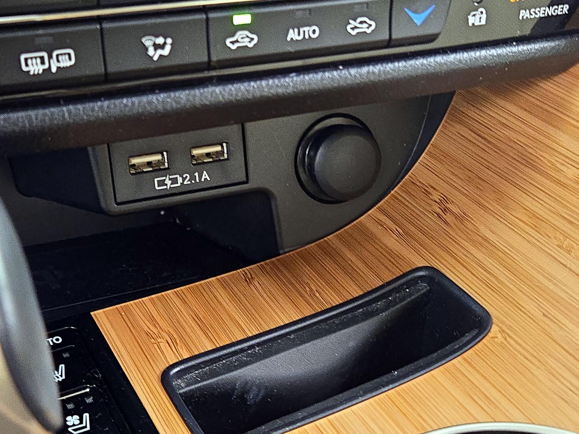 Thumbnail: 2021 Lexus RX - 19