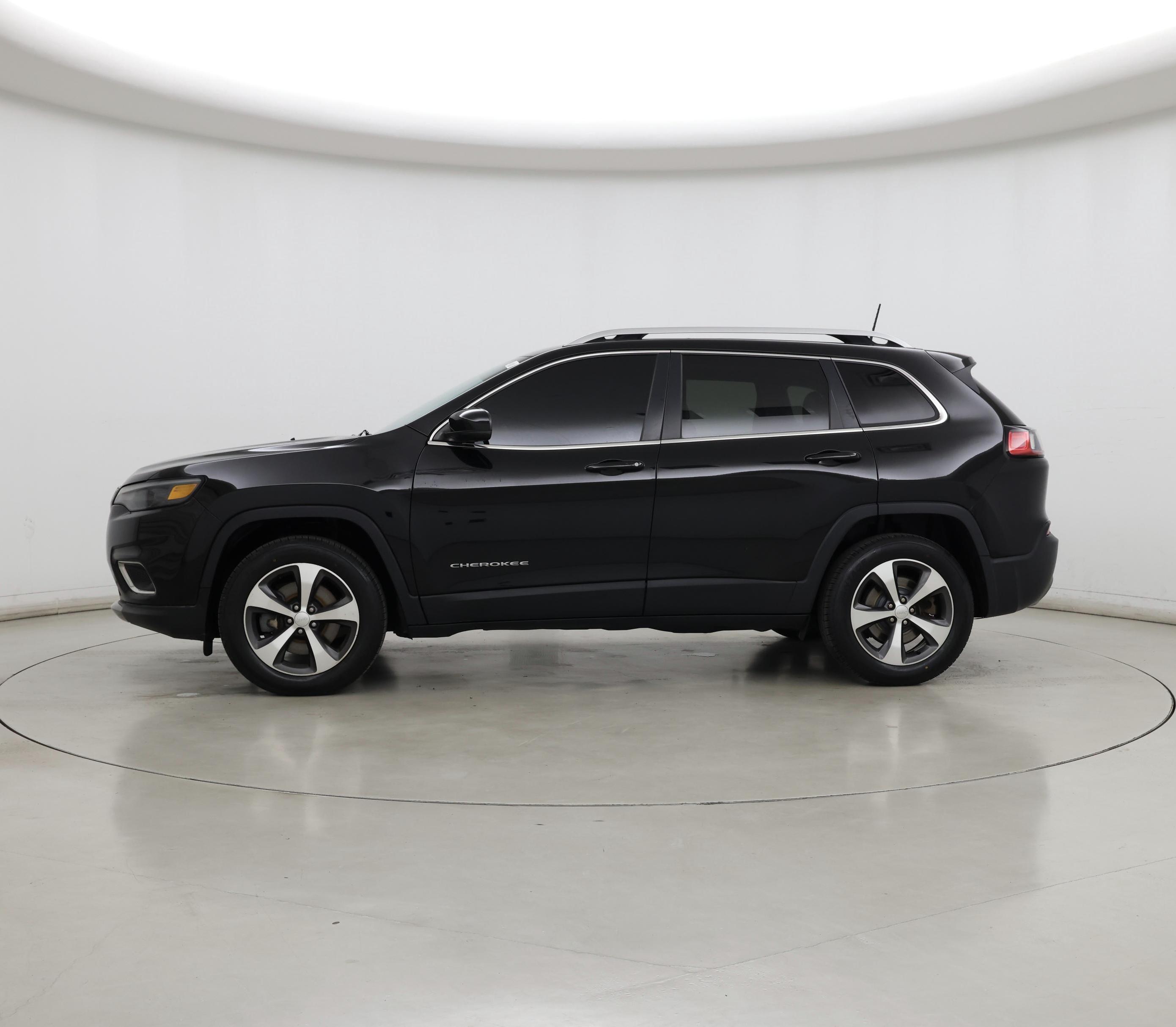 Thumbnail: 2020 Jeep Cherokee - 3