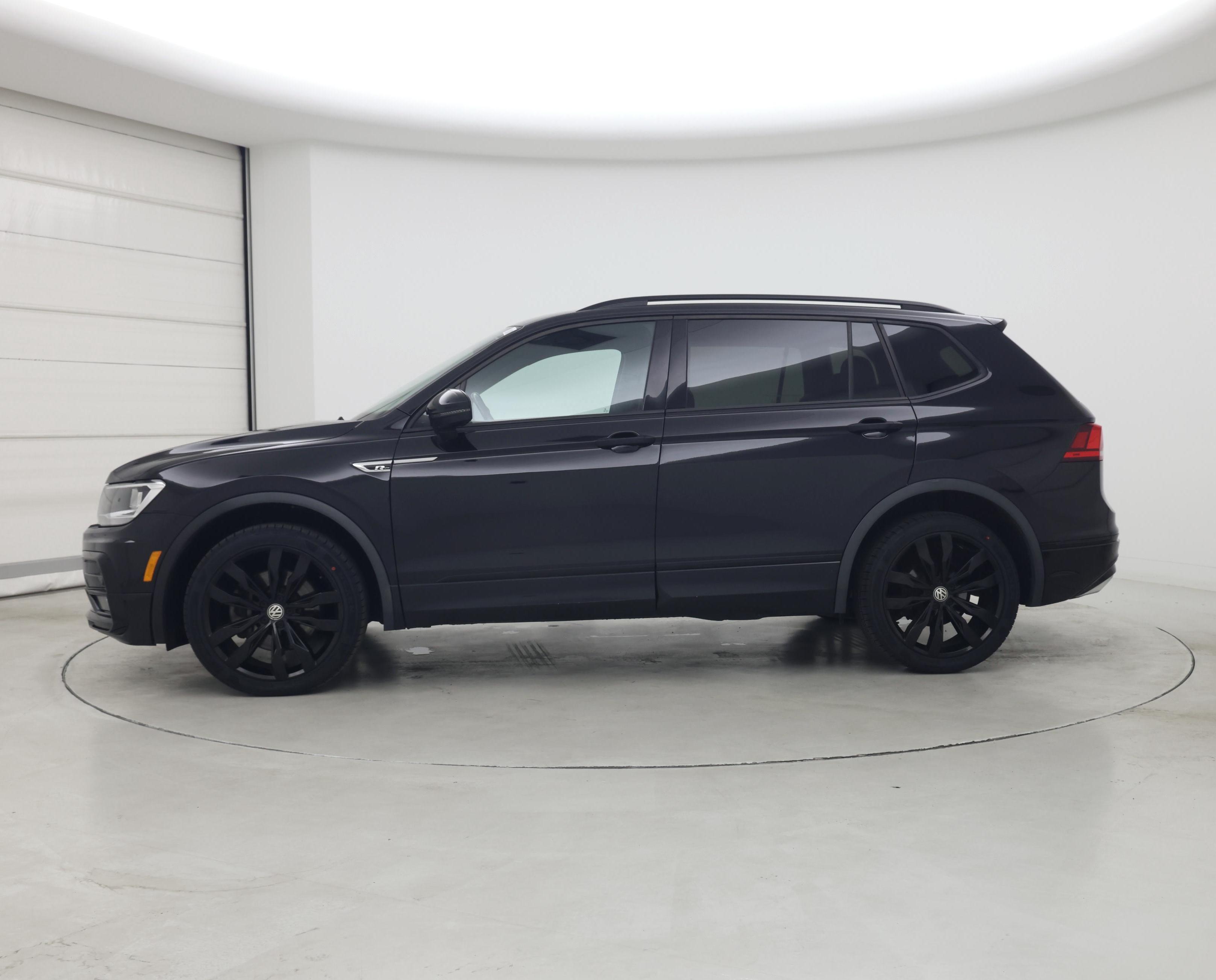 Thumbnail: 2020 Volkswagen Tiguan - 3