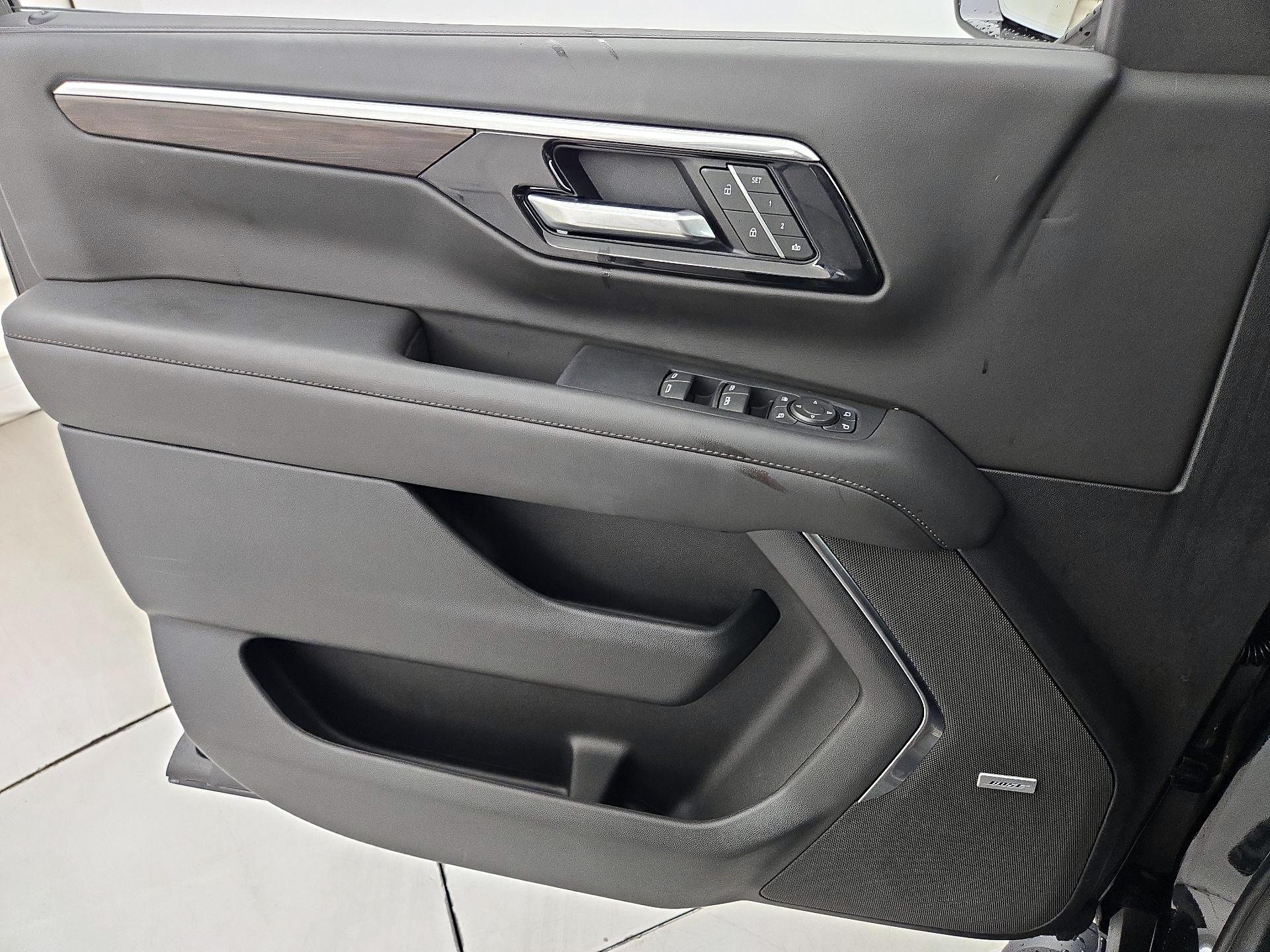 Thumbnail: 2025 Chevrolet Tahoe - 12